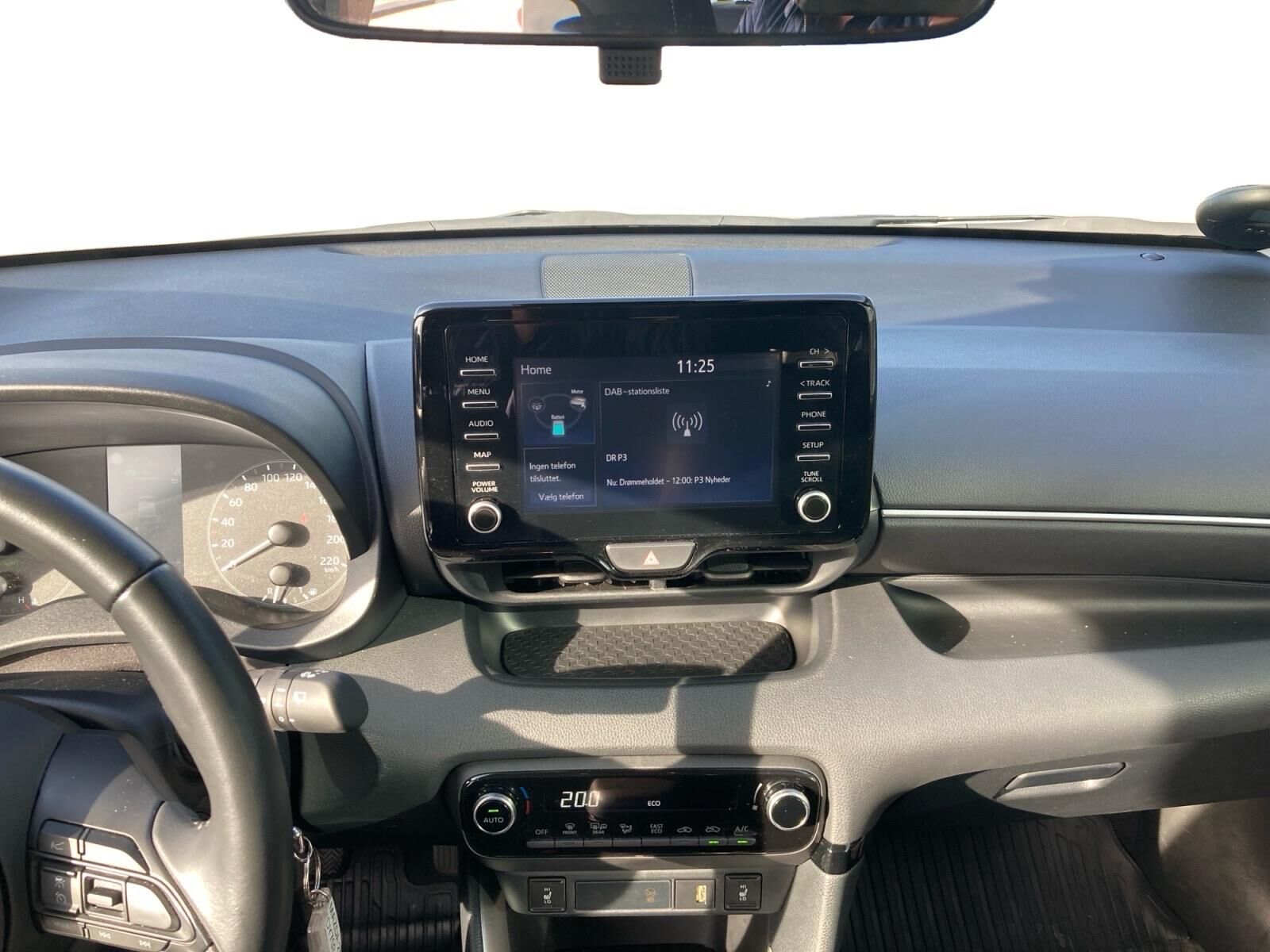 Billede af Mazda 2 1,5 VVT-I  Hybrid Pure Plus Pack CVT 116HK 5d Trinl. Gear