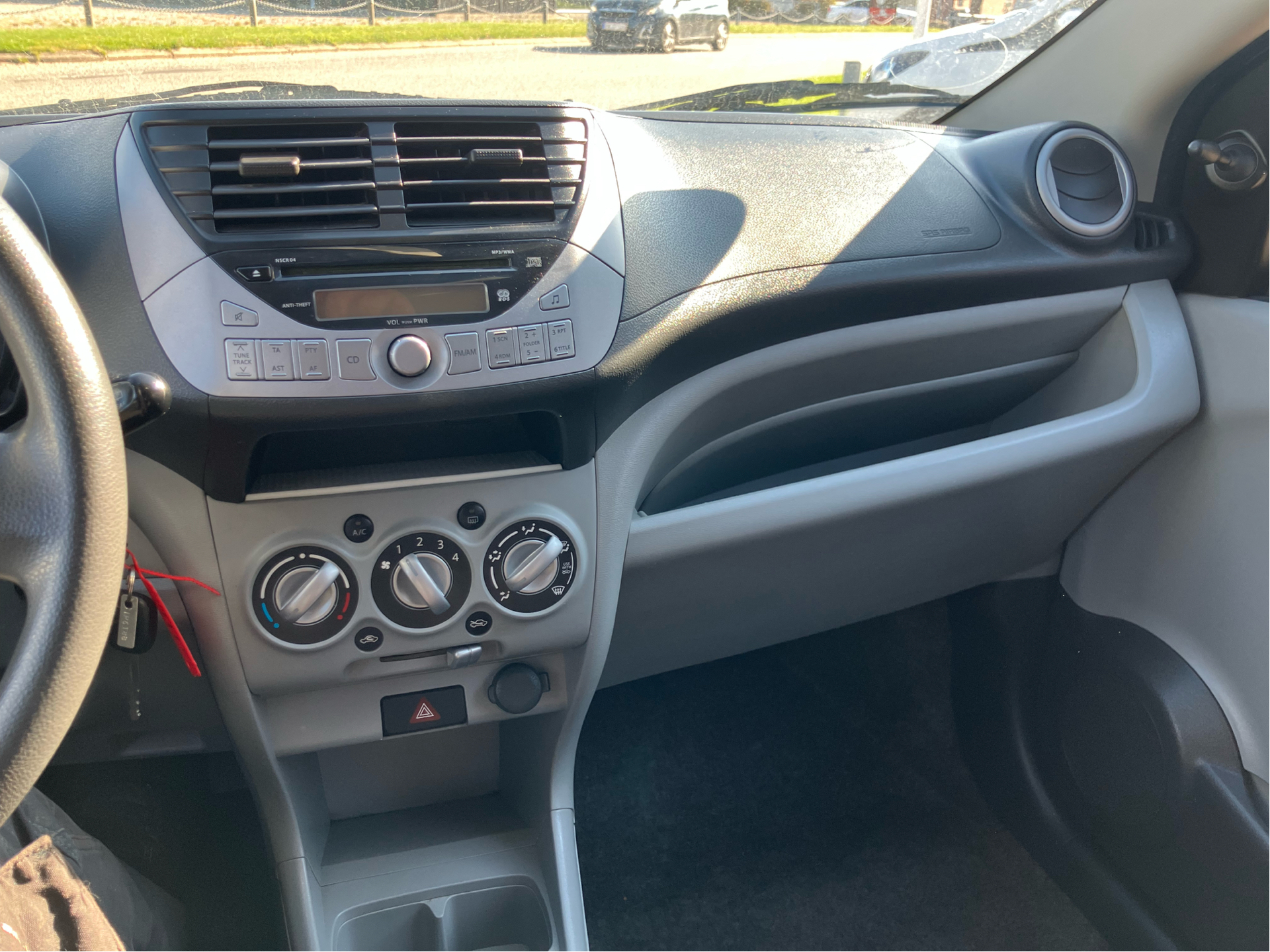 Billede af Nissan Pixo 1,0 Acenta 68HK 5d