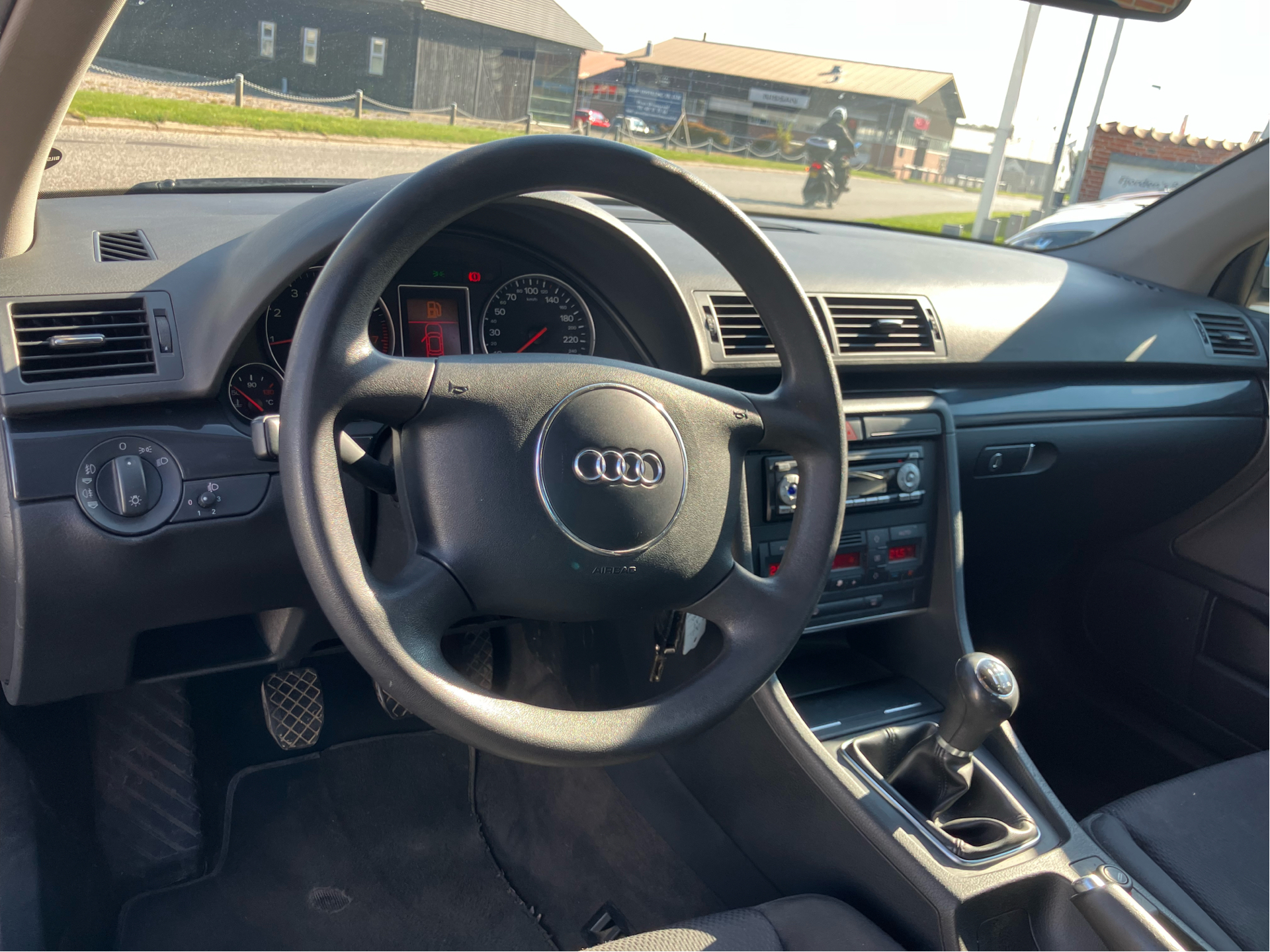 Billede af Audi A4 1,6 102HK