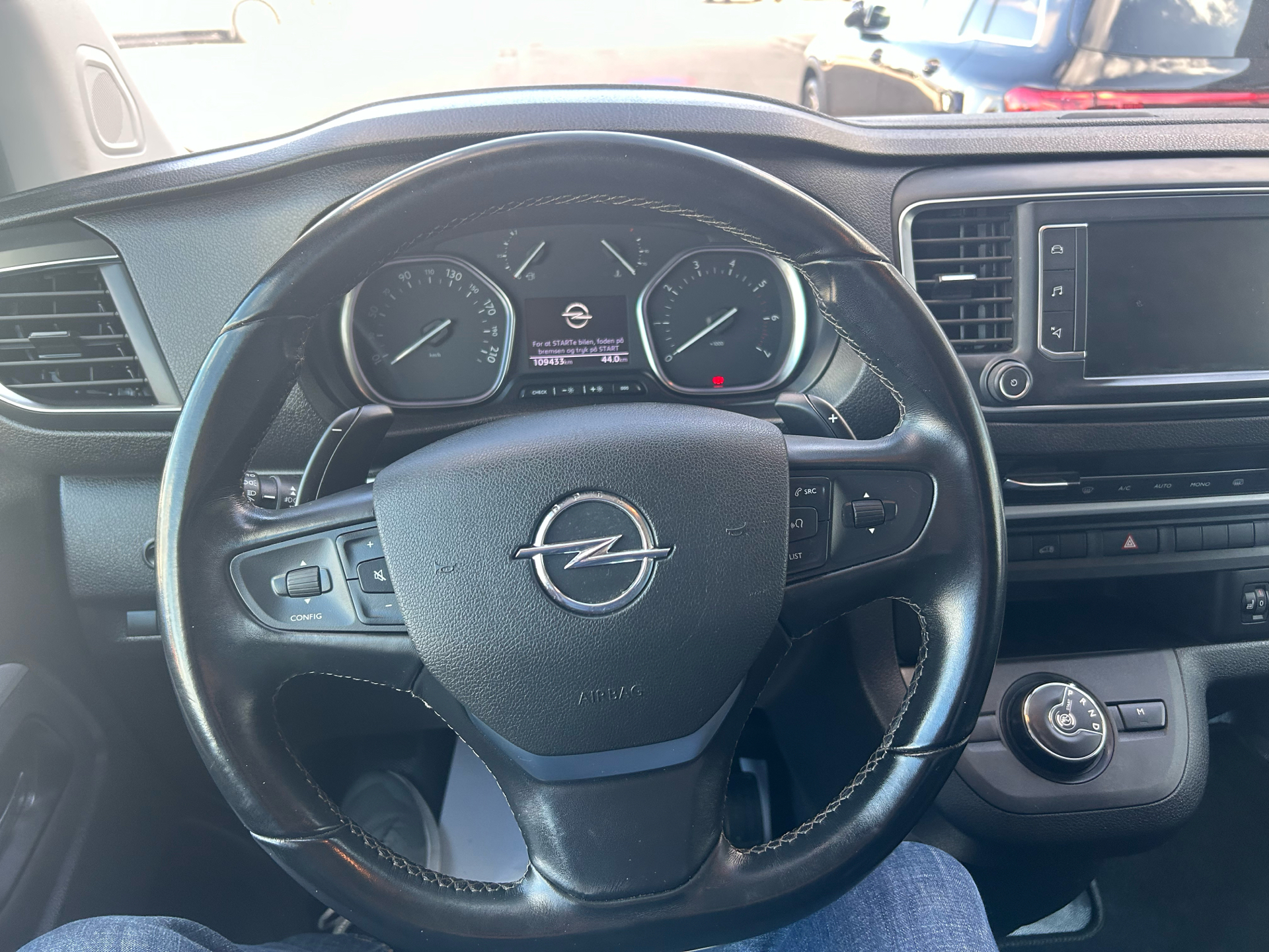 Billede af Opel Vivaro L3V2 2,0 BlueHDi Innovation+ AT8 180HK Van 8g Aut.