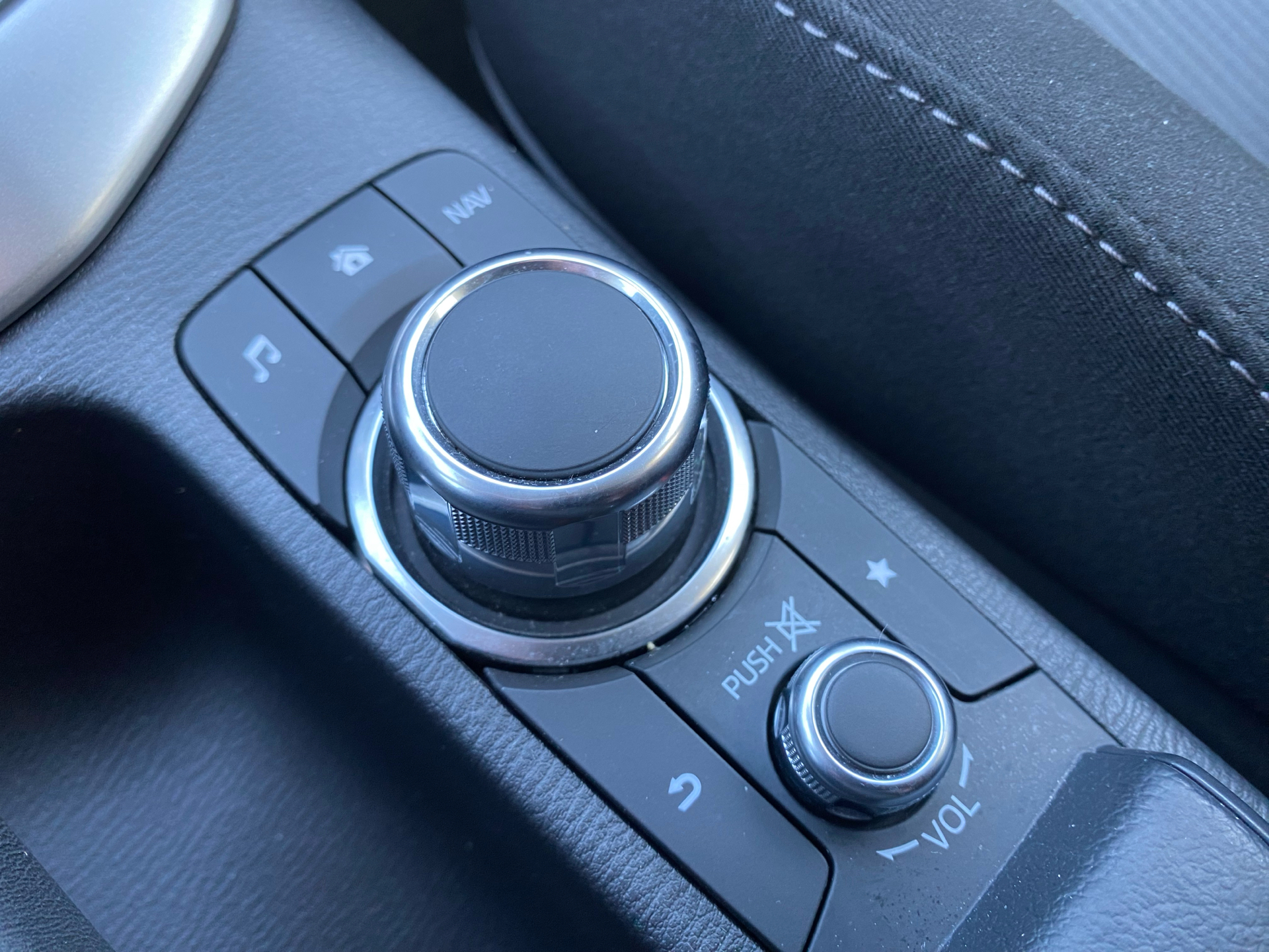 Billede af Mazda CX-3 2,0 Skyactiv-G Vision 120HK 5d 6g