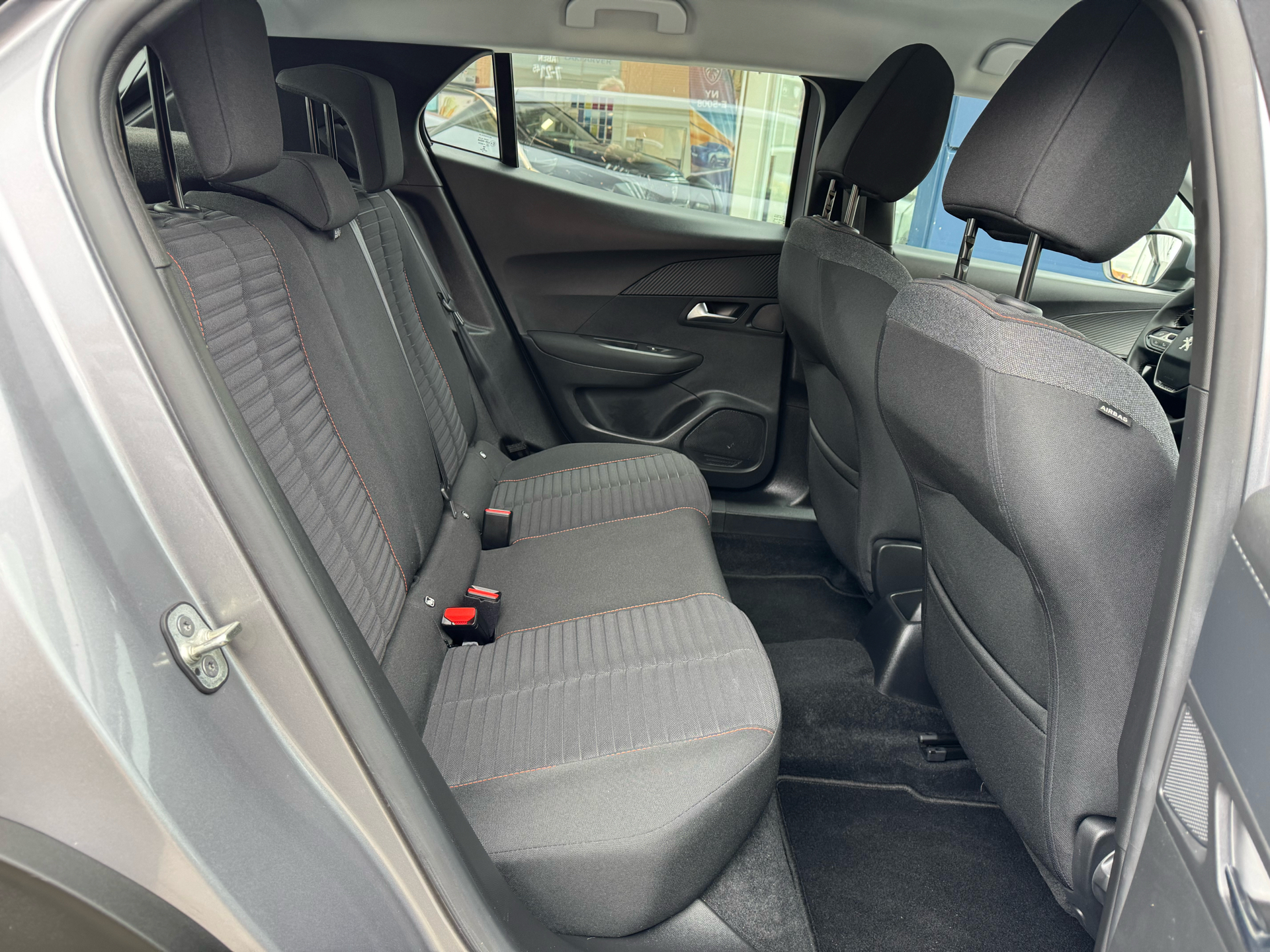 Billede af Peugeot 2008 1,2 PureTech Active Pack 130HK 5d
