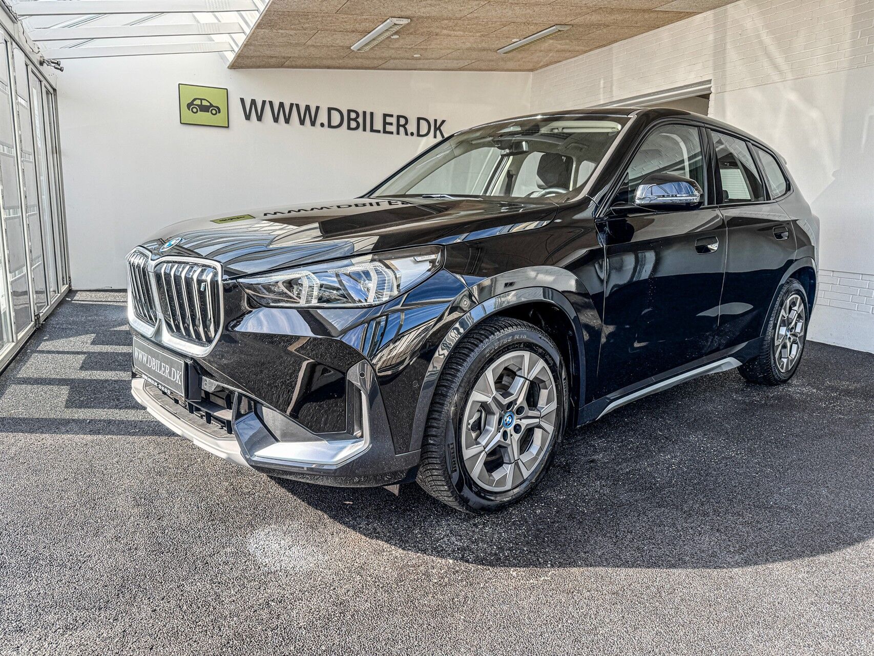 Billede af BMW iX1 xDrive30 EL xLine 4x4 313HK 5d Aut.