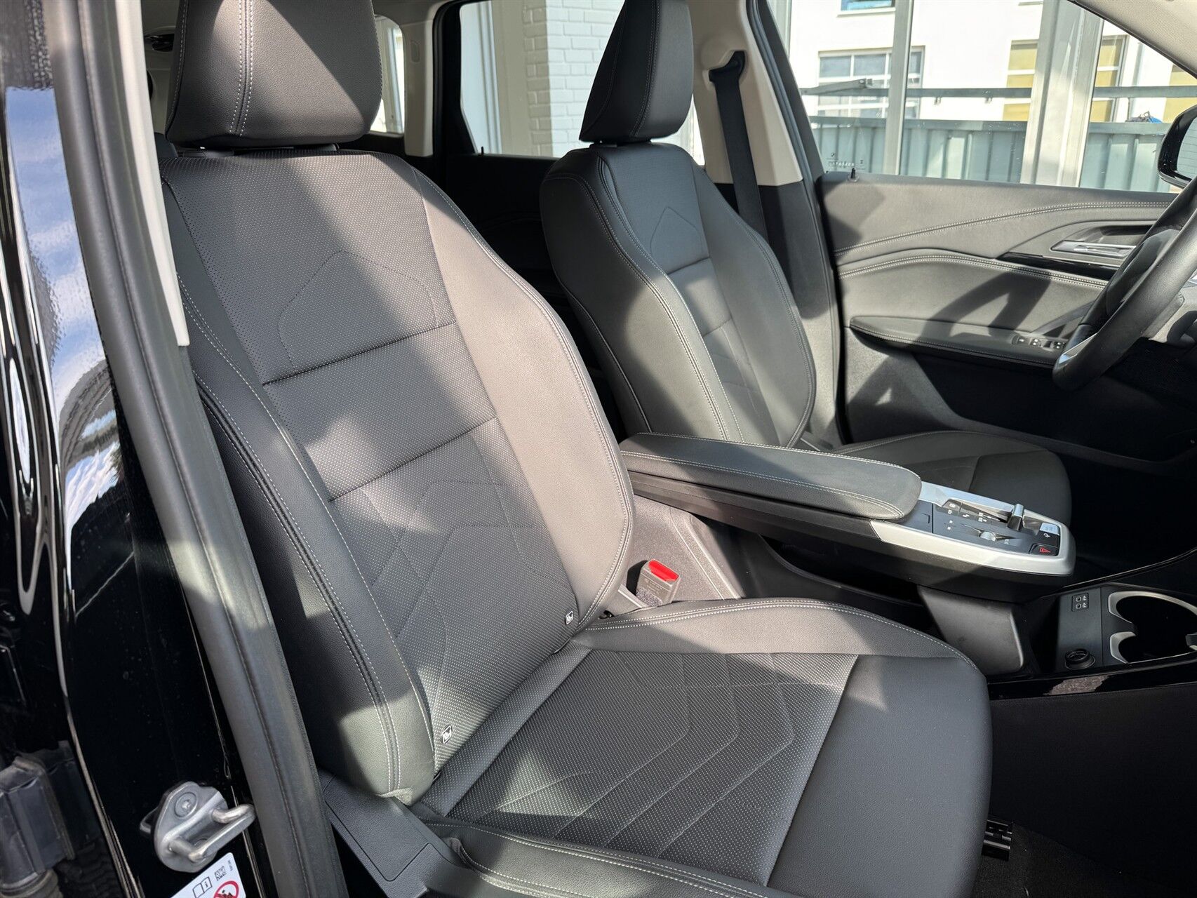 Billede af BMW iX1 xDrive30 EL xLine 4x4 313HK 5d Aut.
