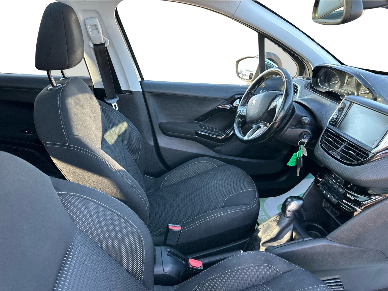 Billede af Peugeot 208 1,6 BlueHDi Desire Sky 100HK 5d