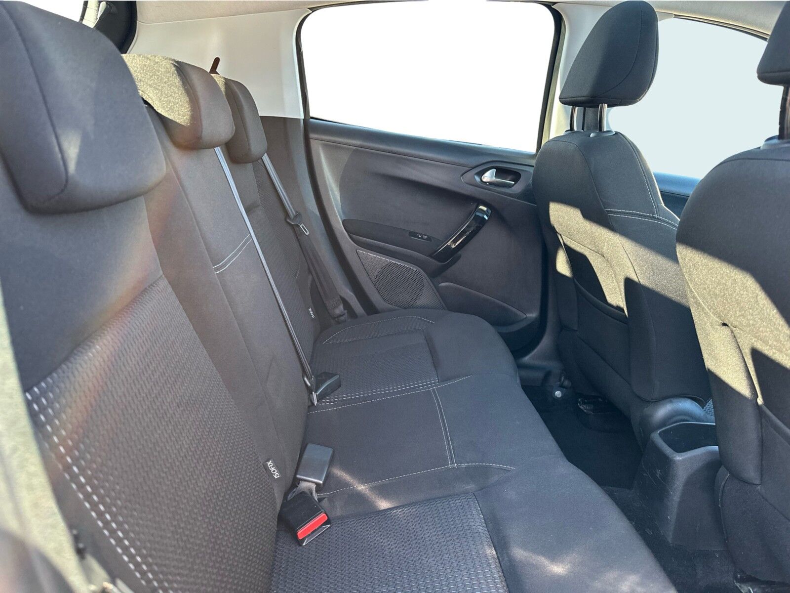 Billede af Peugeot 208 1,6 BlueHDi Desire Sky 100HK 5d