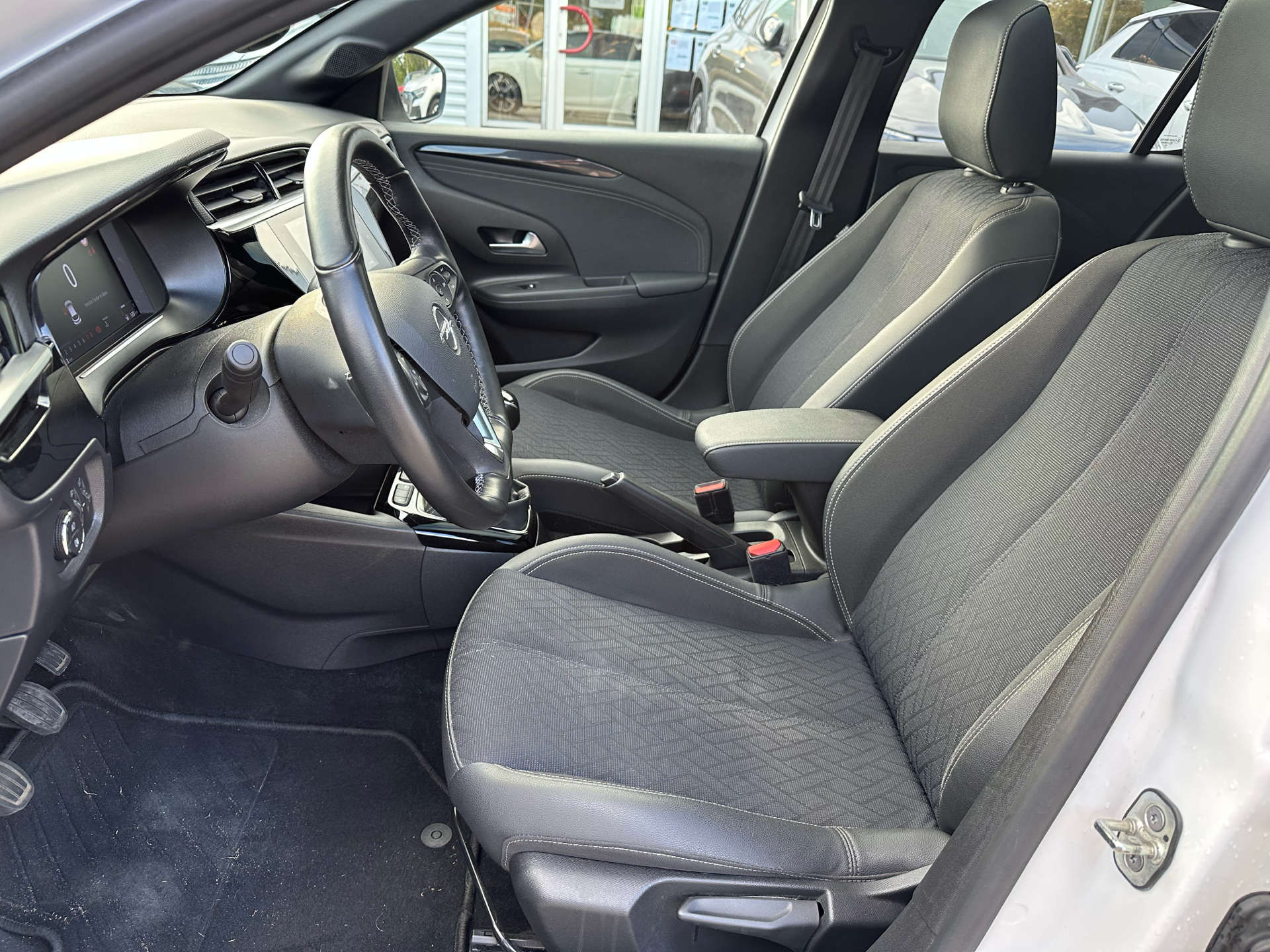Billede af Opel Corsa 1,2 PureTech Elegance Sky 100HK 5d 6g