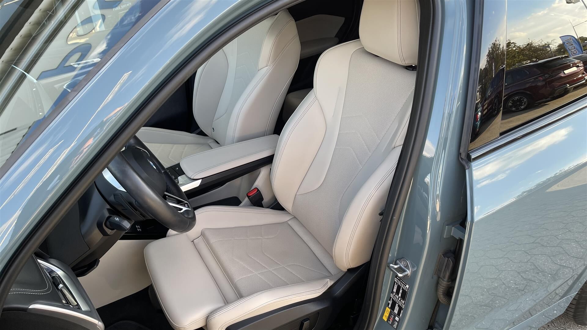 Billede af BMW iX1 eDrive20 M-Sport 204HK 5d Aut.