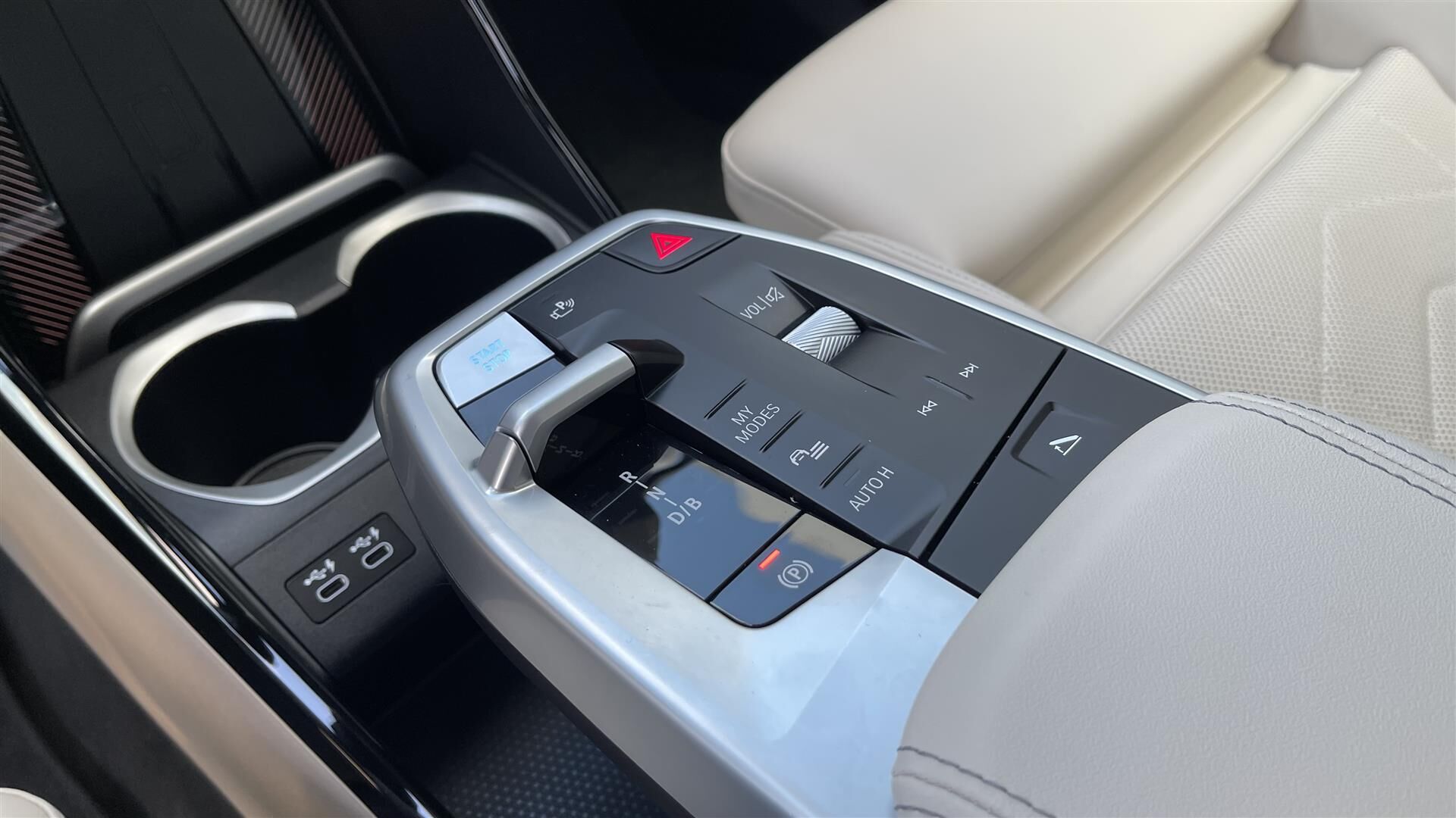 Billede af BMW iX1 eDrive20 M-Sport 204HK 5d Aut.