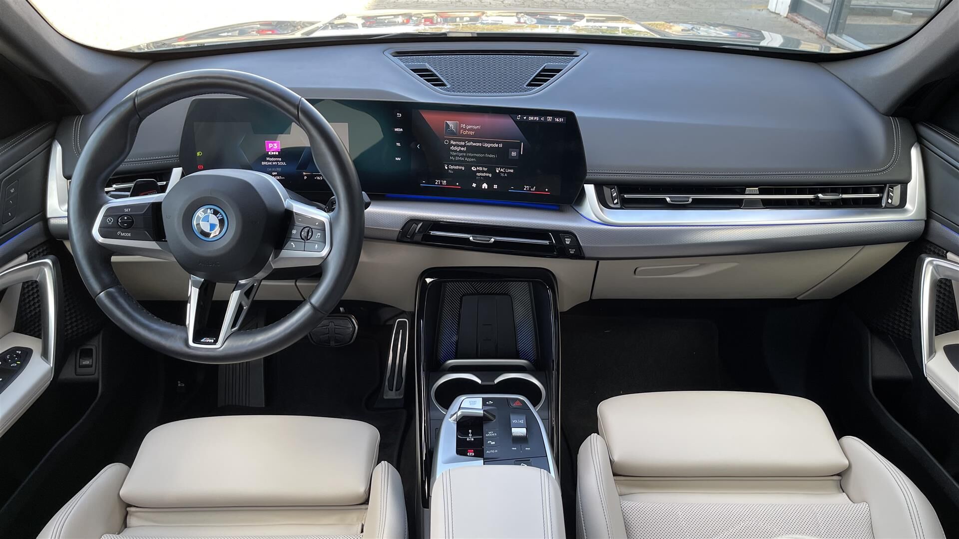 Billede af BMW iX1 eDrive20 M-Sport 204HK 5d Aut.