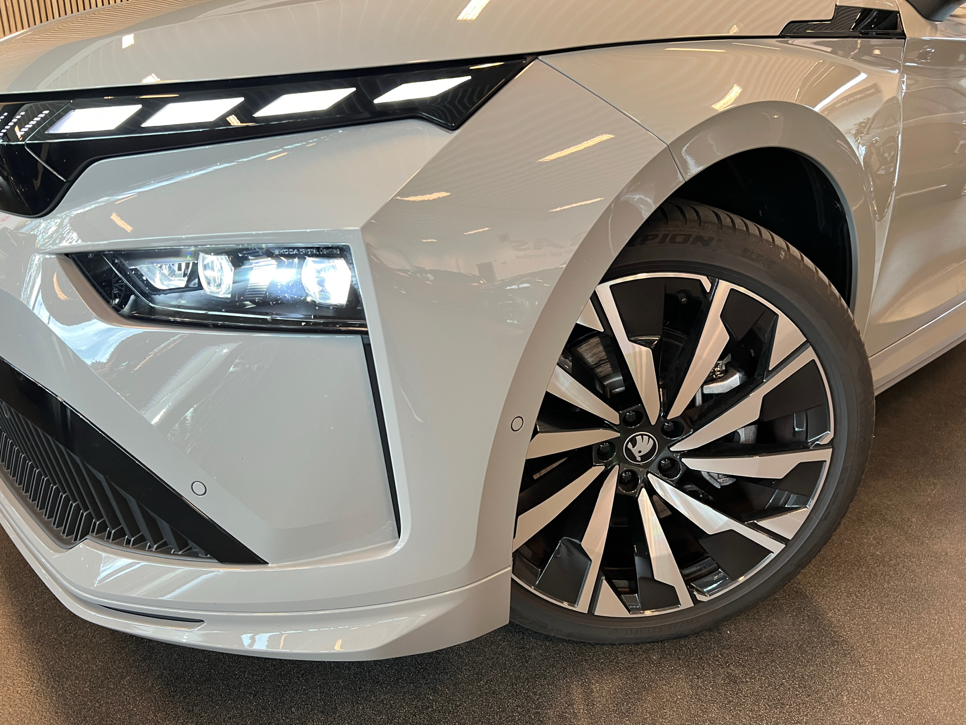 Billede af Skoda Enyaq iV 85 Coupe EL Sportline MAXX  286HK 5d Aut. 