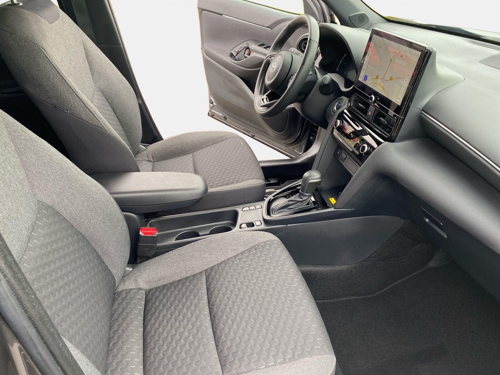 Billede af Toyota Yaris Cross 1,5 Hybrid Style Comfort 116HK 5d Trinl. Gear