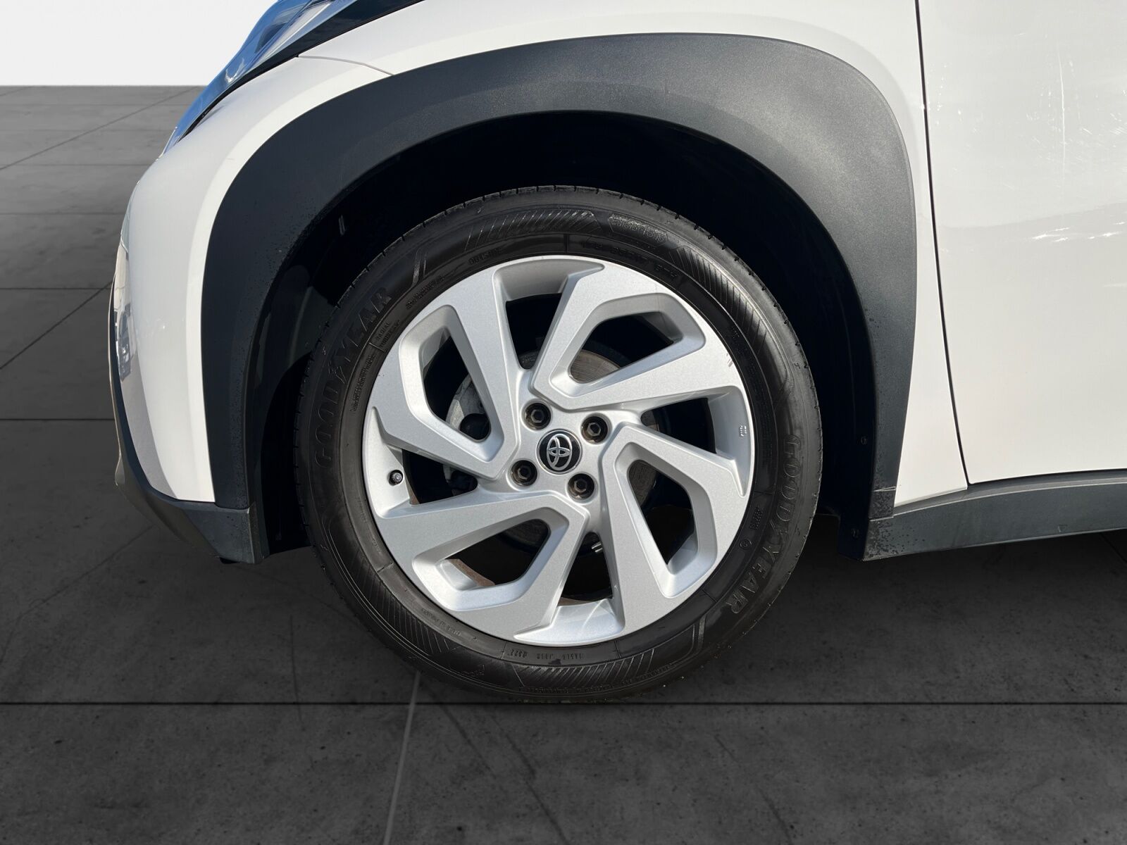 Billede af Toyota Aygo X 1,0 VVT-I Air Active 72HK 5d Aut.