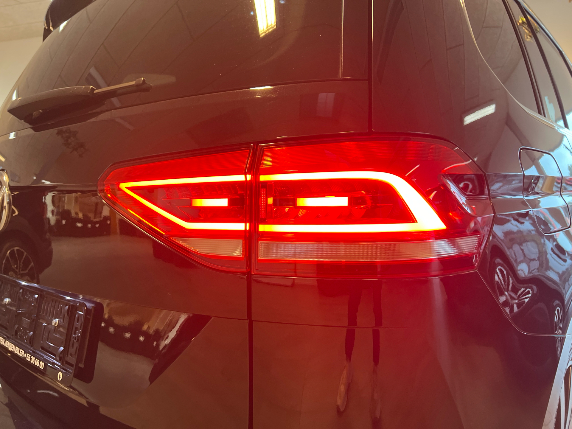 Billede af VW Touran 1,5 TSI EVO ACT R-Line DSG 150HK 7g Aut.