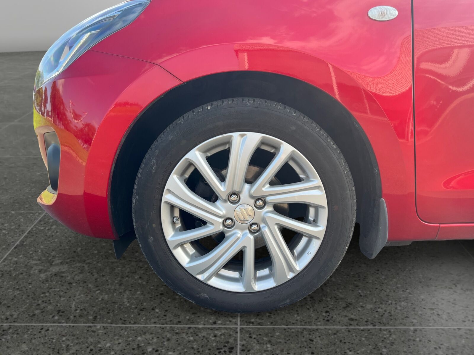 Billede af Suzuki Swift 1,2 Dualjet  Mild hybrid Action AEB 83HK 5d