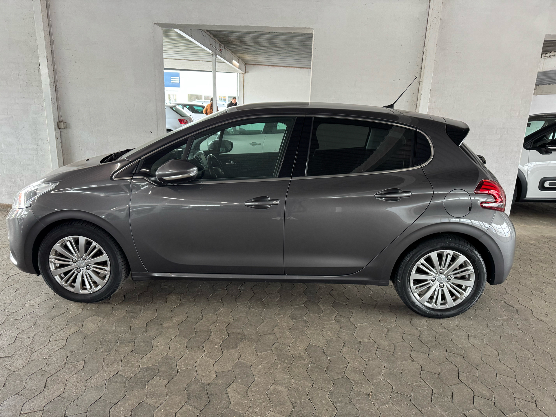Billede af Peugeot 208 1,5 BlueHDi Infinity 100HK 5d 6g