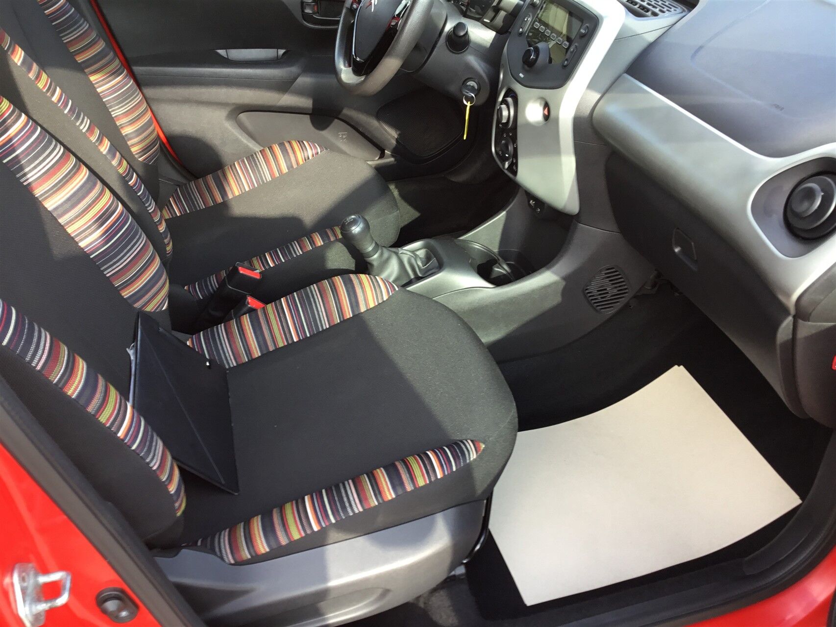 Billede af Citroën C1 1,0 VTi Feel Airscape start/stop 68HK 5d