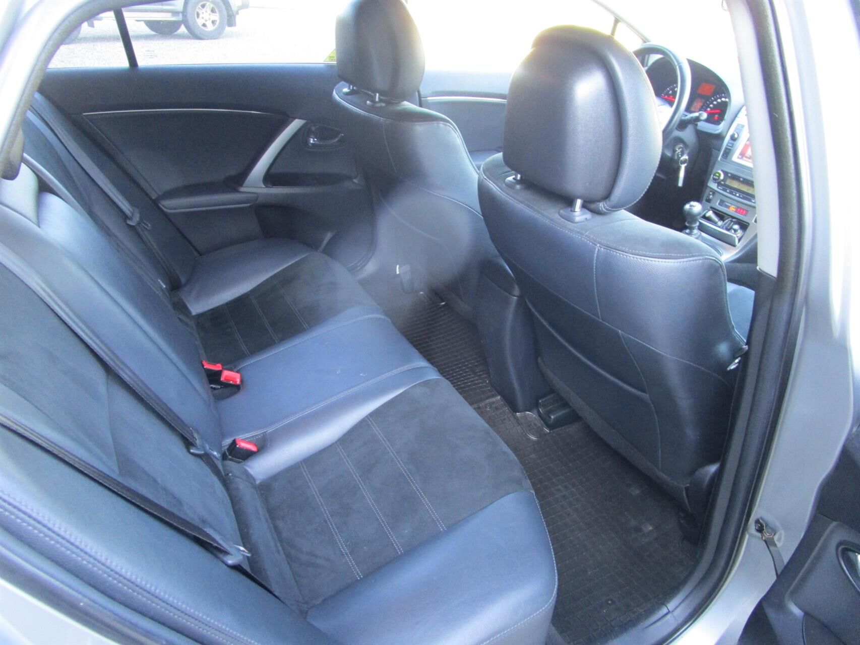 Billede af Toyota Avensis Touring Sports 1,8 VVT-I T2 Premium 147HK Stc 6g