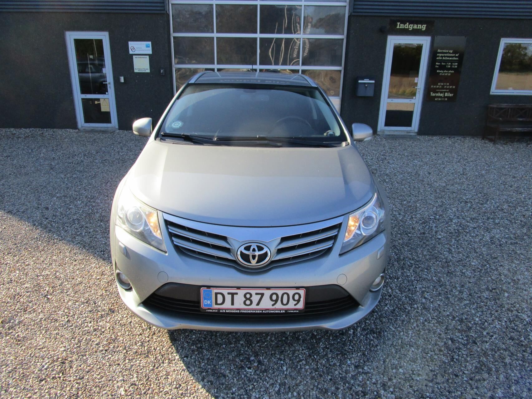 Billede af Toyota Avensis Touring Sports 1,8 VVT-I T2 Premium 147HK Stc 6g