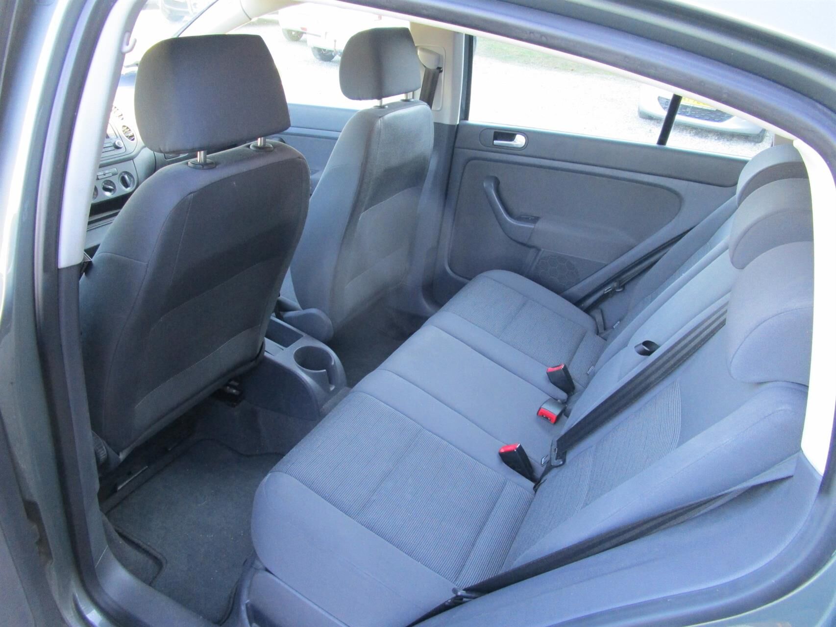 Billede af VW Golf Plus 1,6 16V FSI Trendline 115HK 6g