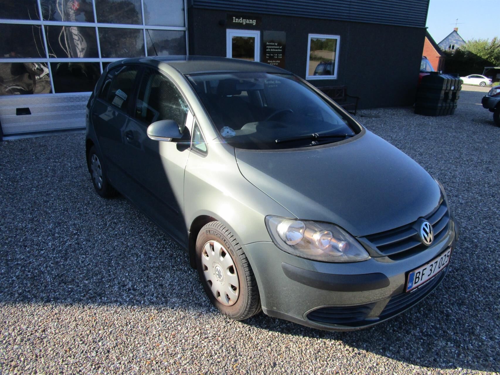 Billede af VW Golf Plus 1,6 16V FSI Trendline 115HK 6g