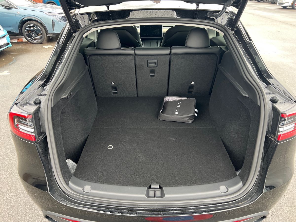 Billede af Tesla Model Y EL RWD 299HK 5d Aut.