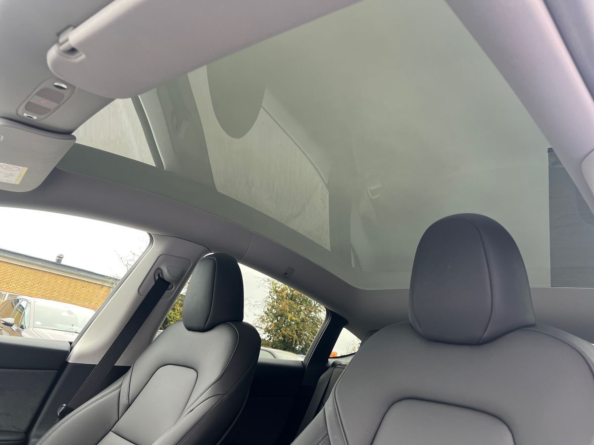 Billede af Tesla Model Y EL RWD 299HK 5d Aut.