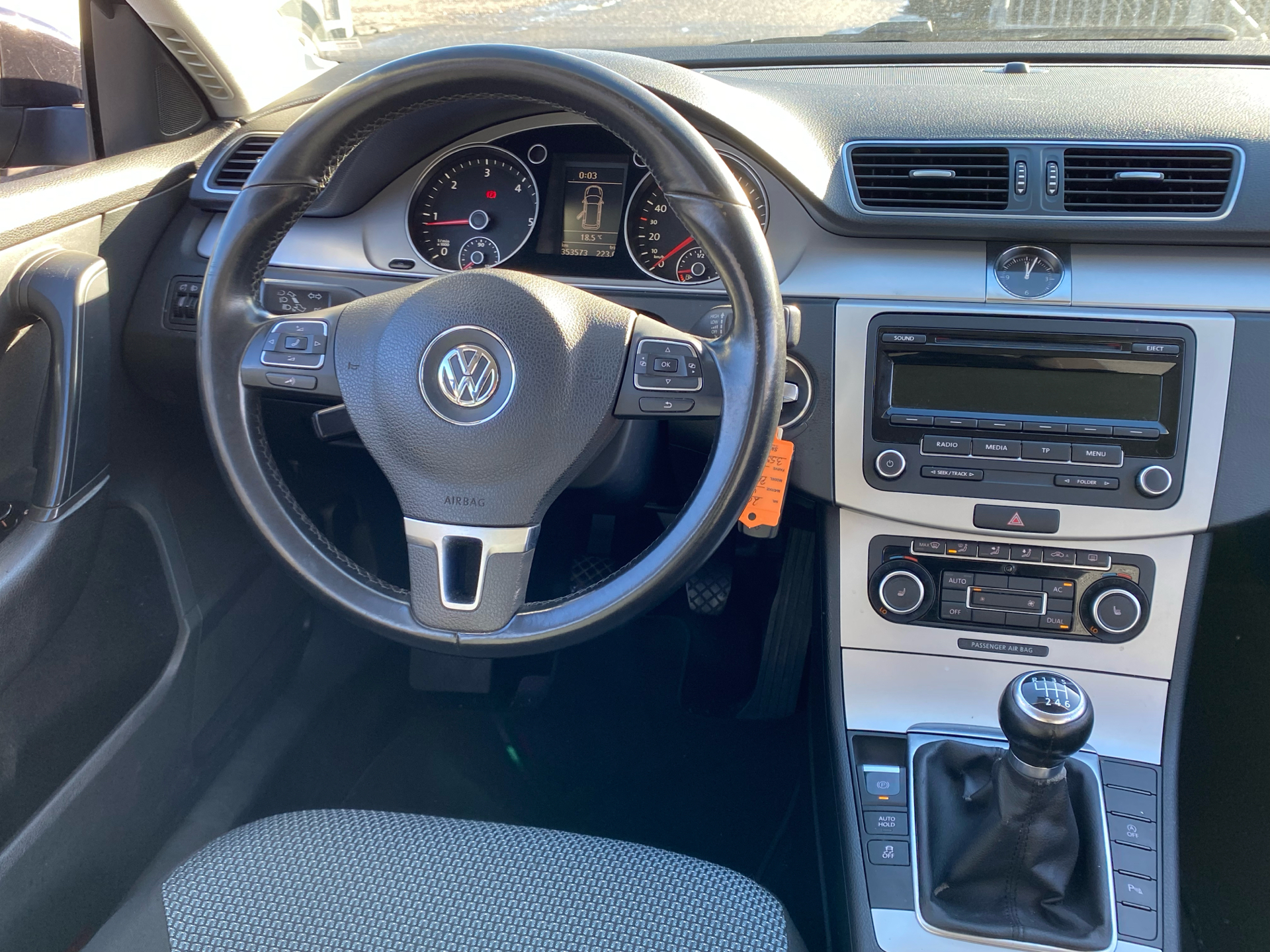 Billede af VW Passat Variant 1,6 BlueMotion TDI Comfortline 105HK Stc 6g