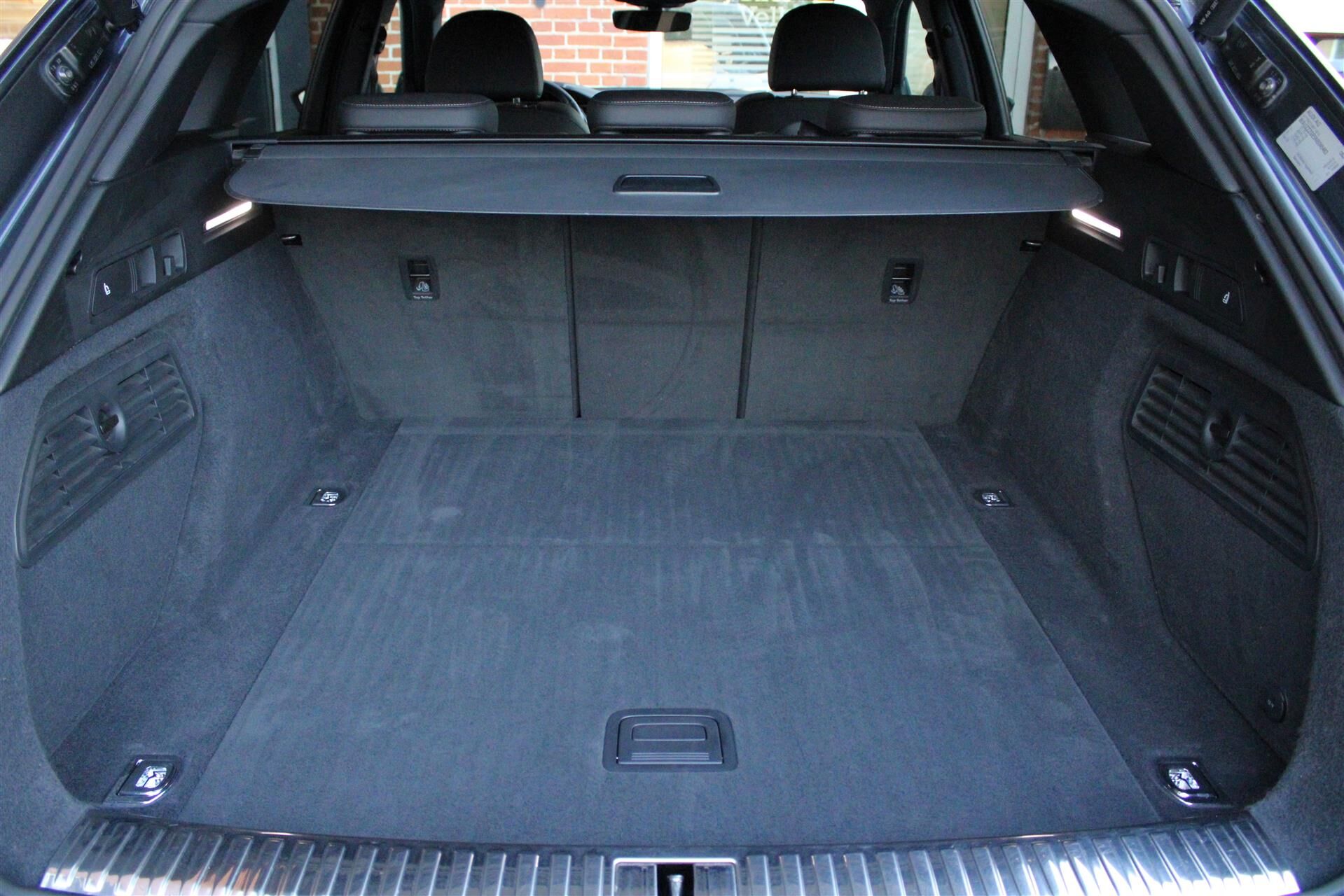 Billede af Audi E-tron 55 S Line Quattro 408HK 5d Aut.