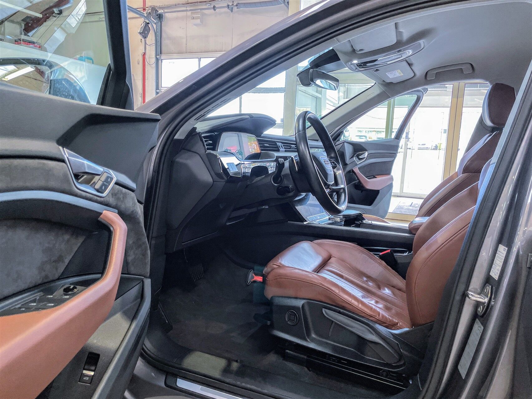 Billede af Audi E-tron 55 Advanced Quattro 408HK 5d Aut.