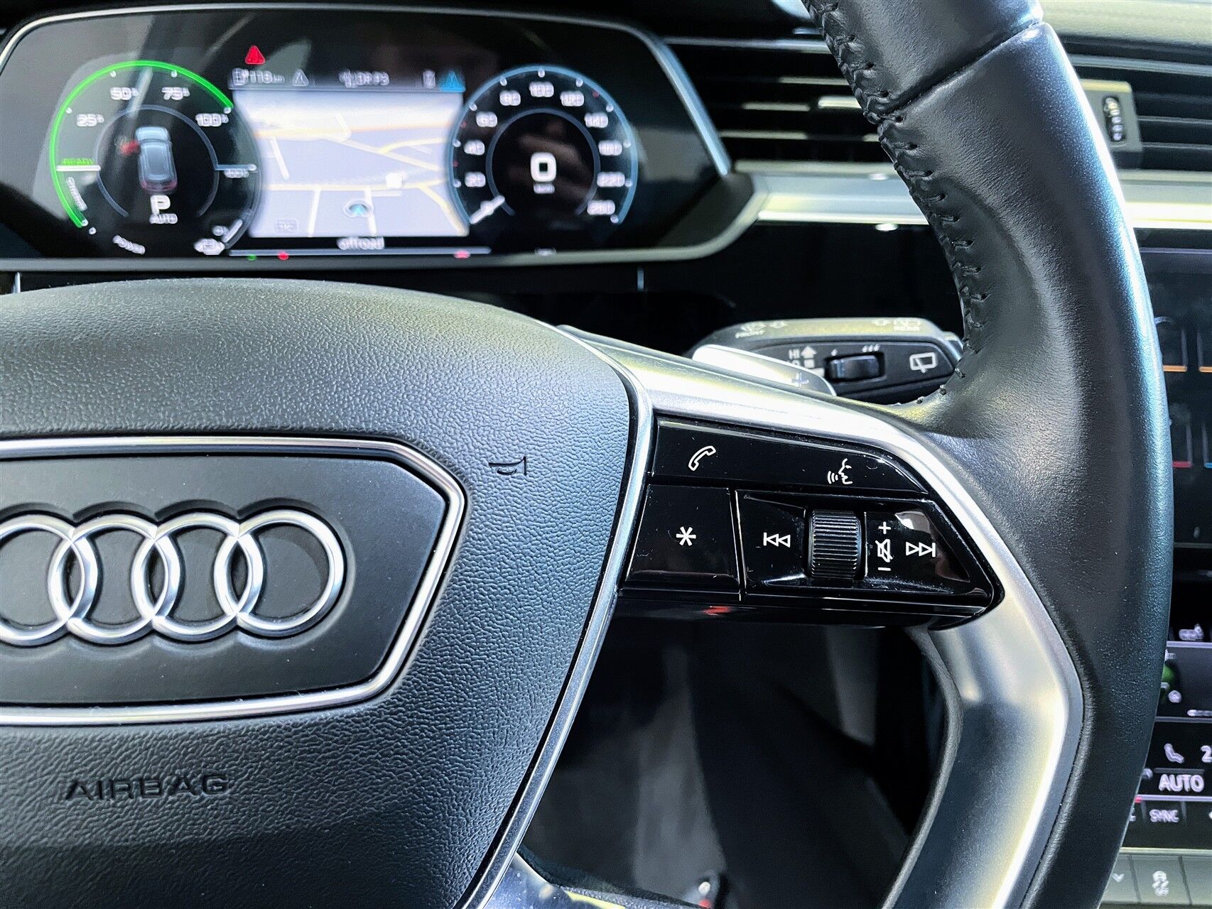 Billede af Audi E-tron 55 Advanced Quattro 408HK 5d Aut.