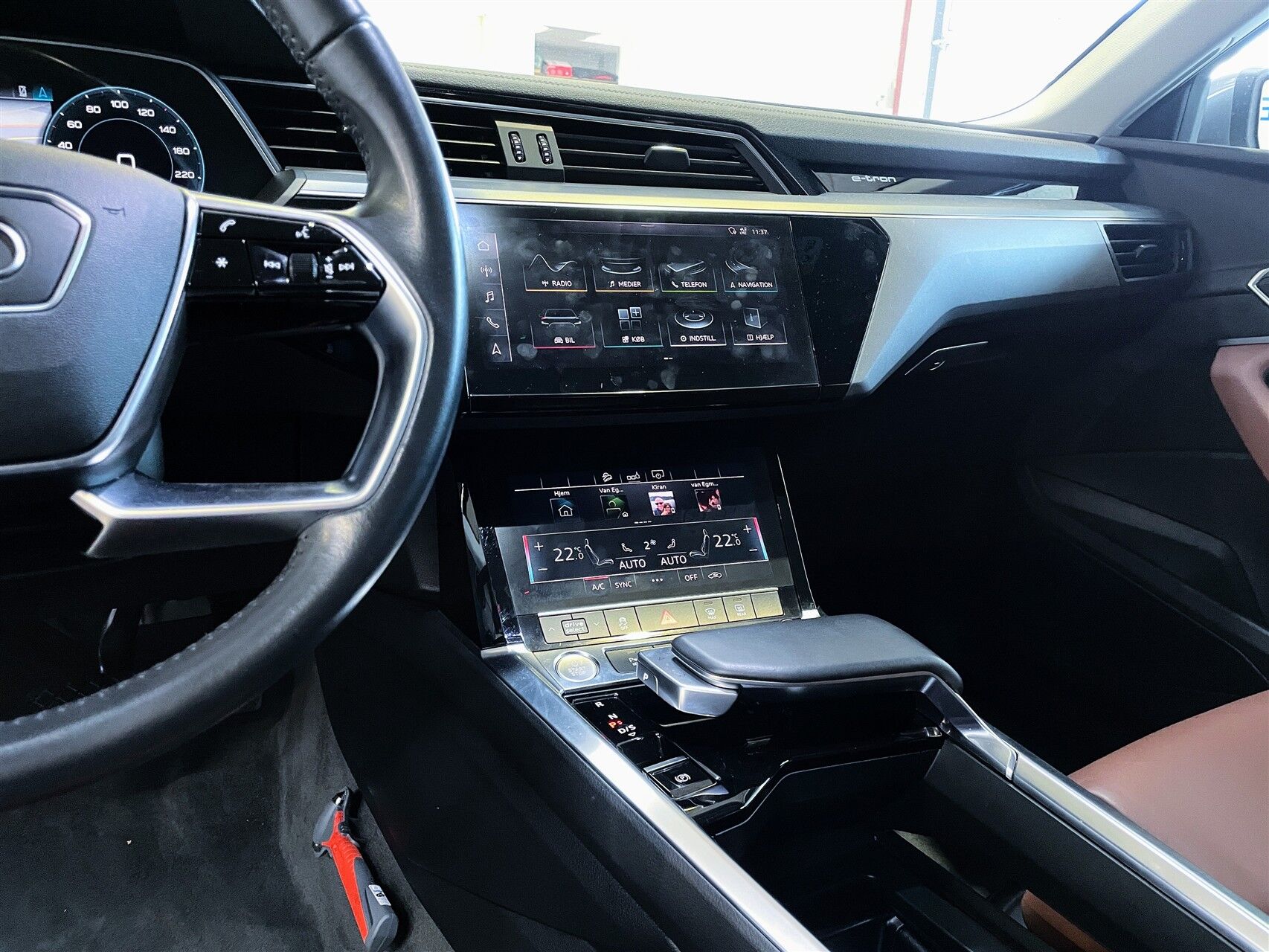 Billede af Audi E-tron 55 Advanced Quattro 408HK 5d Aut.