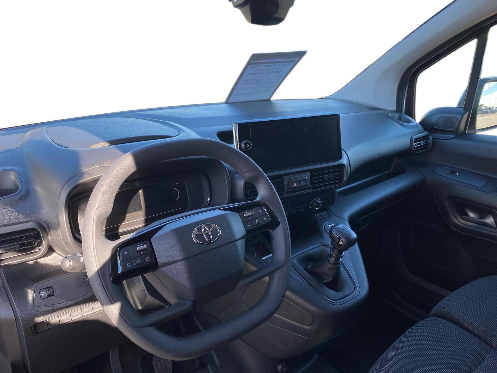 Billede af Toyota Proace City Medium 1,5 D Comfort Master 102HK Van