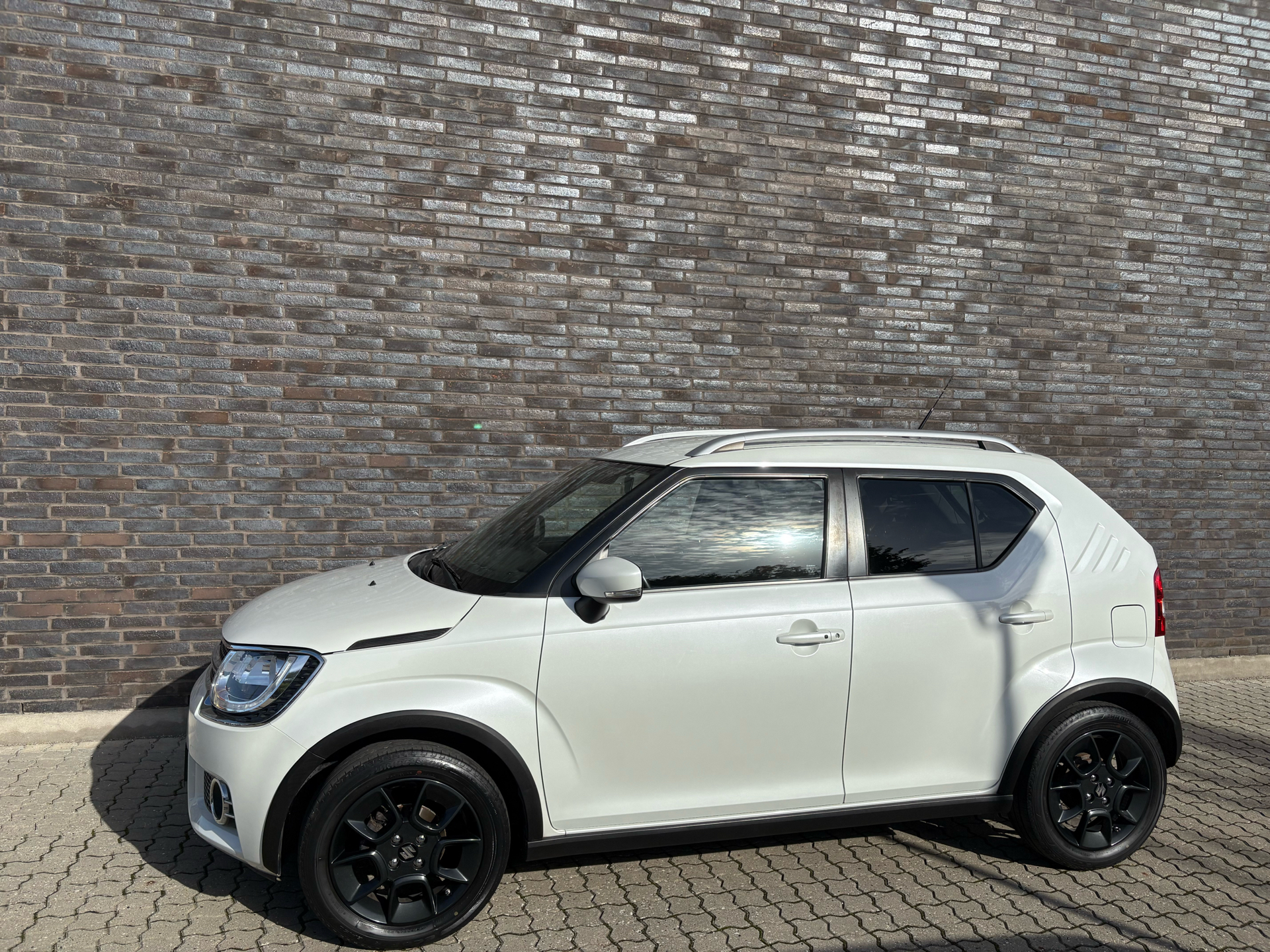 Billede af Suzuki Ignis 1,2 Dualjet 16V Adventure 90HK 5d