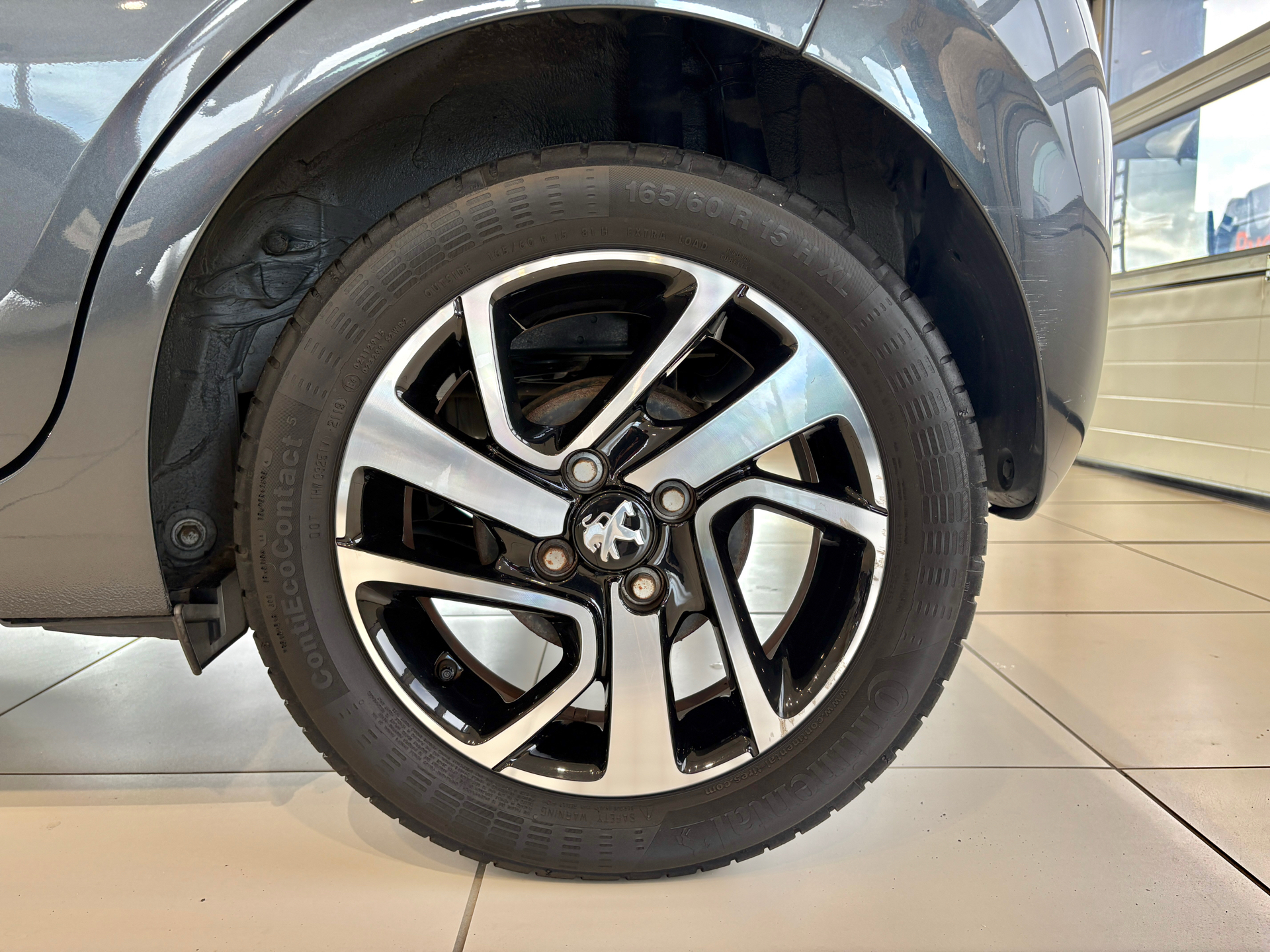 Billede af Peugeot 108 1,0 e-Vti Allure+ 72HK 5d