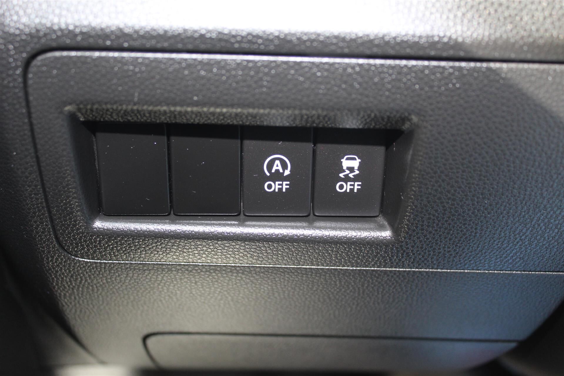 Billede af Suzuki Ignis 1,2 Dualjet  Mild hybrid Adventure Hybrid 83HK 5d