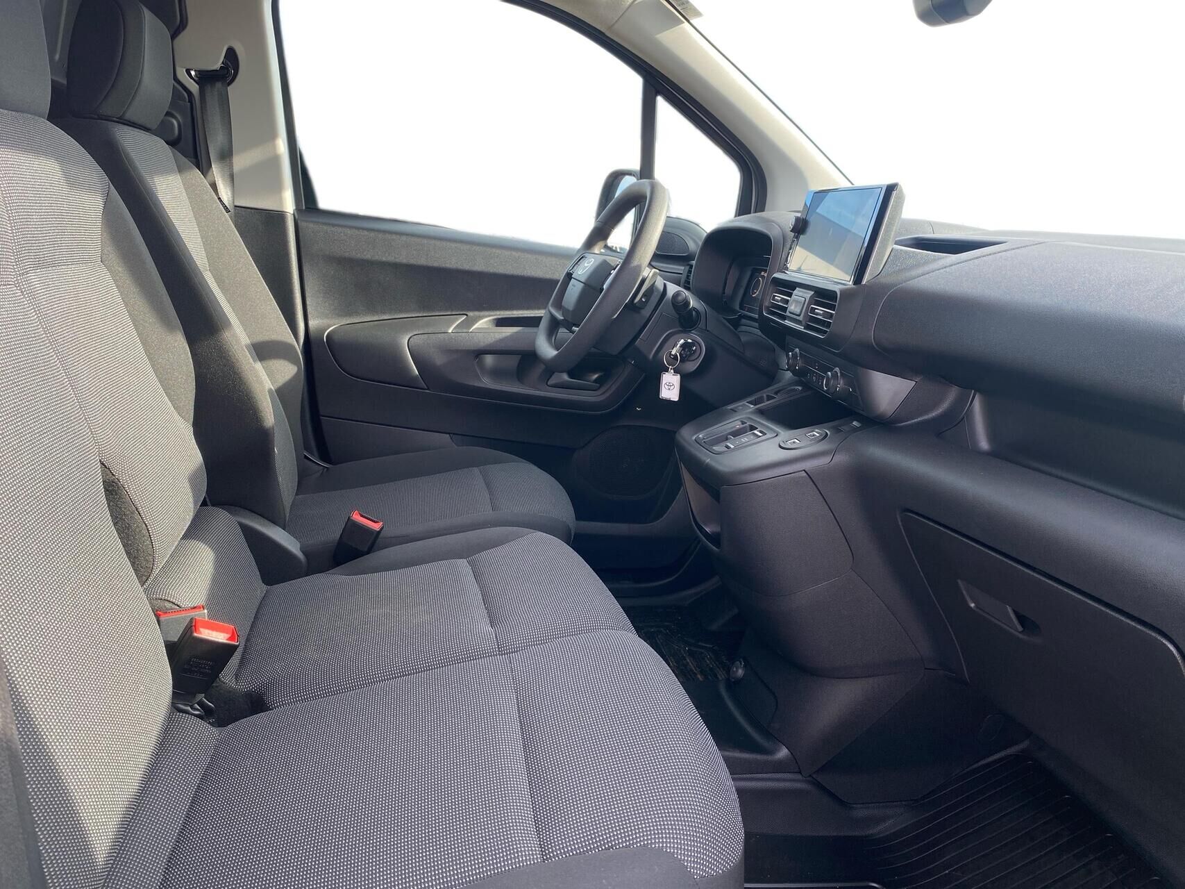 Billede af Toyota Proace City Electric Medium EL Comfort Master 1 Skydedør 136HK Van Aut.