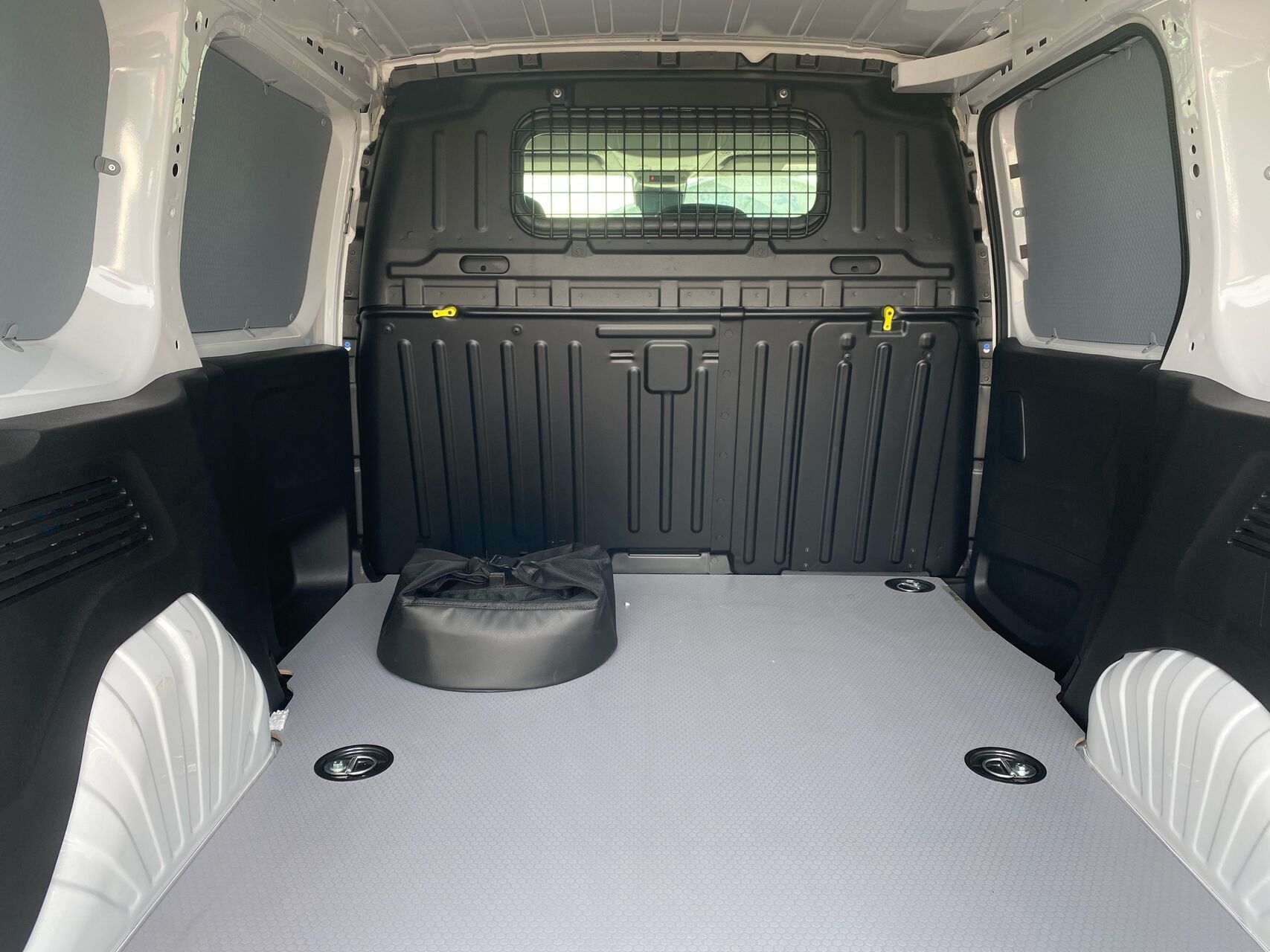 Billede af Toyota Proace City Electric Medium EL Comfort Master 1 Skydedør 136HK Van Aut.