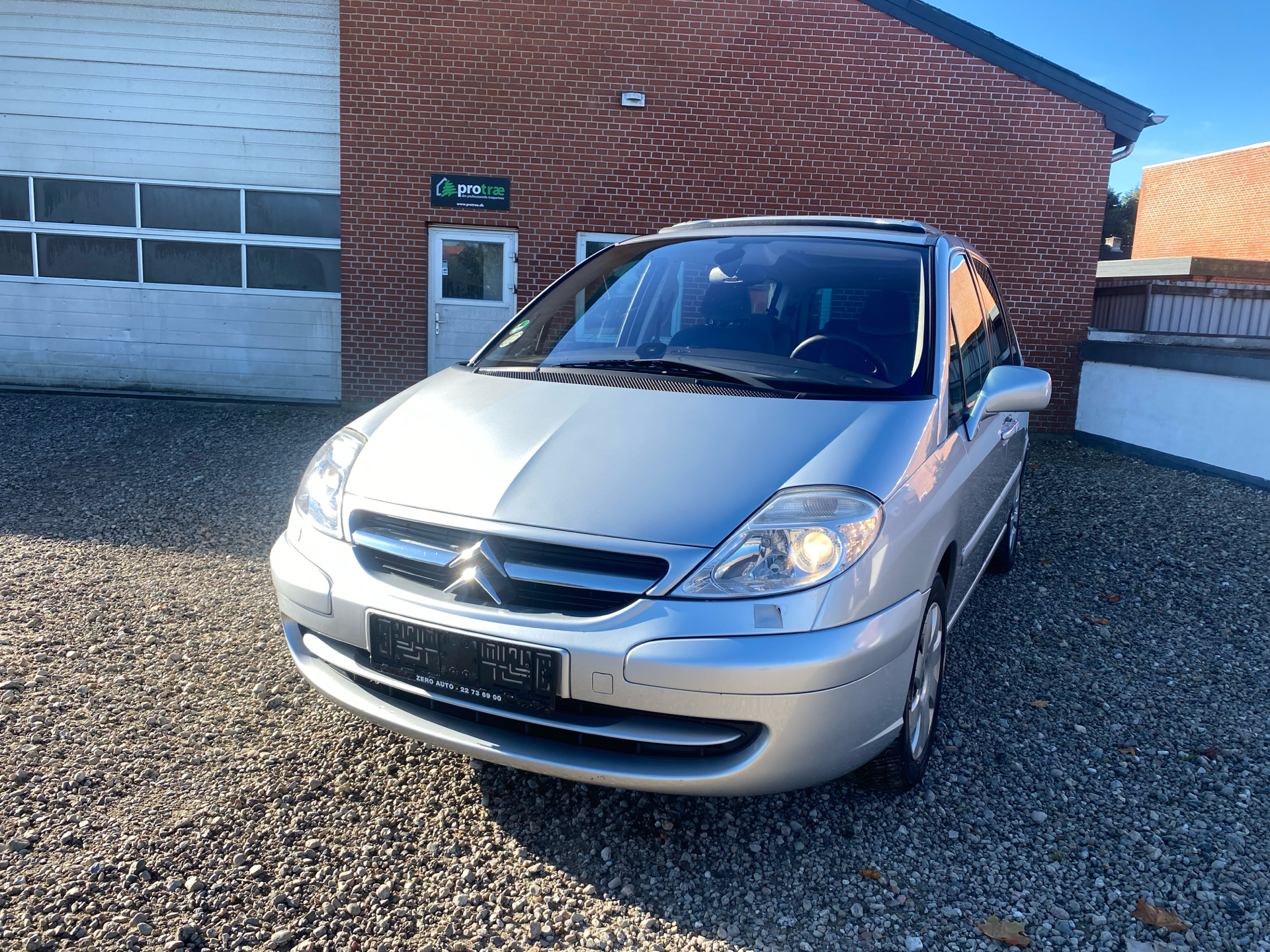 Billede af Citroën C8 2,0 i 16V Prestige 138HK