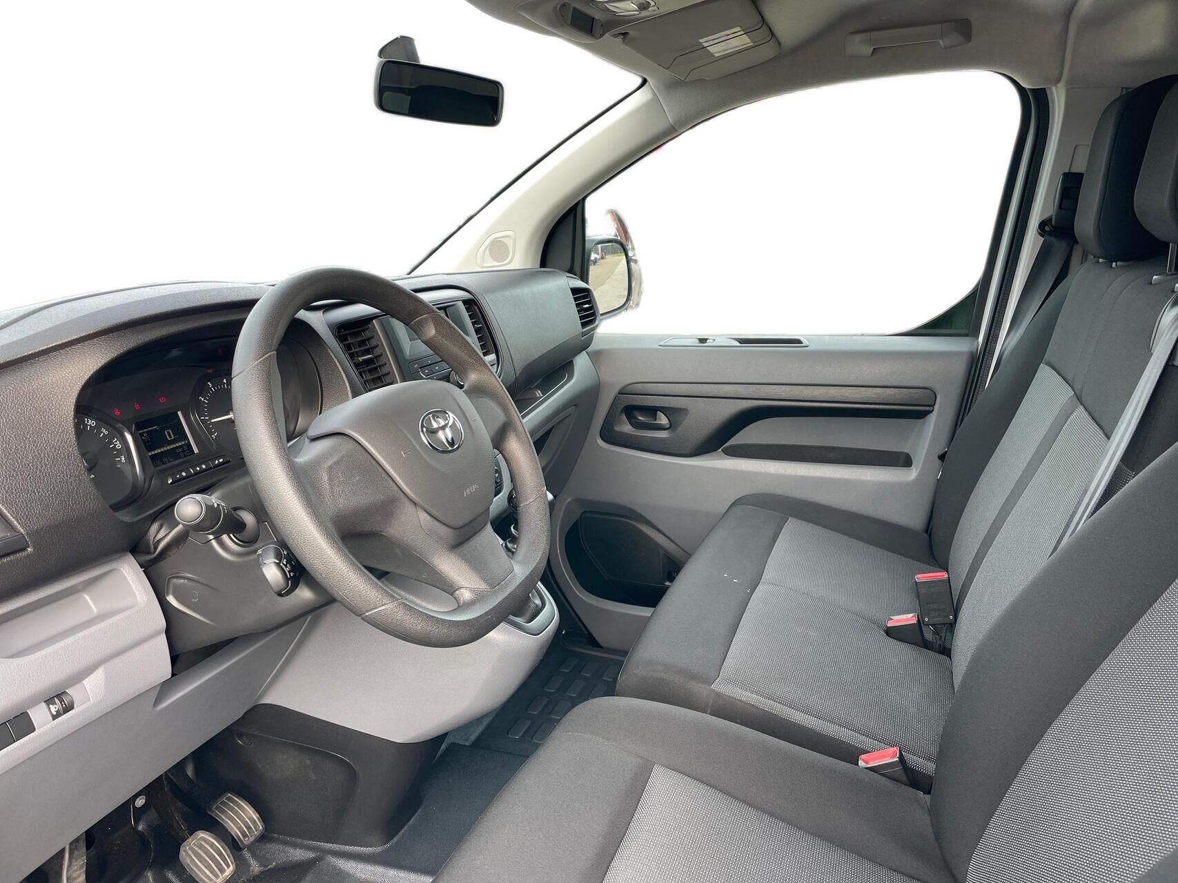 Billede af Toyota Proace Verso Long 1,5 D Combi skydedør, m/Dobbelt bagdør 120HK 6g