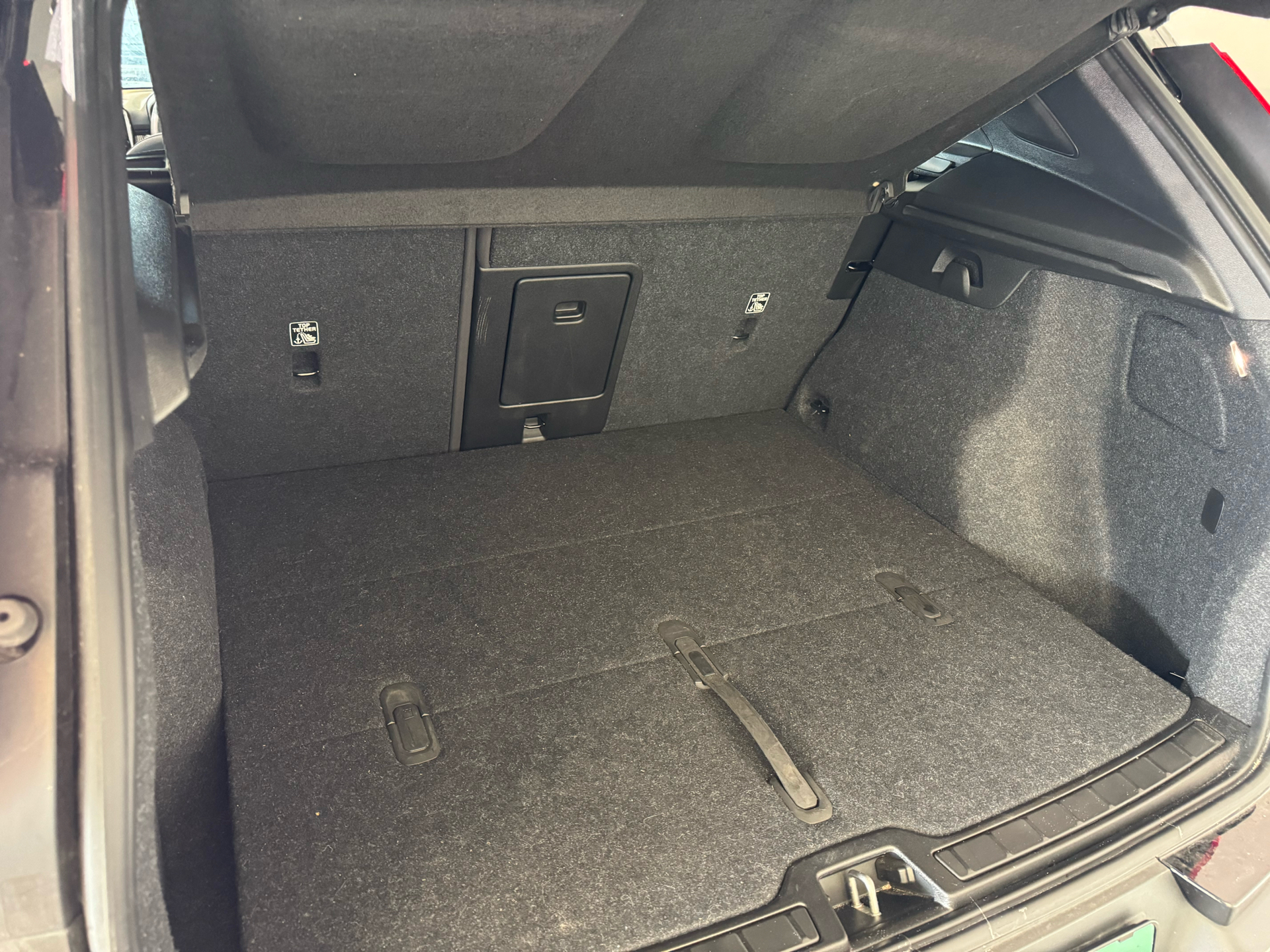 Billede af Volvo XC40 P6 Recharge Plus 231HK 5d Aut.