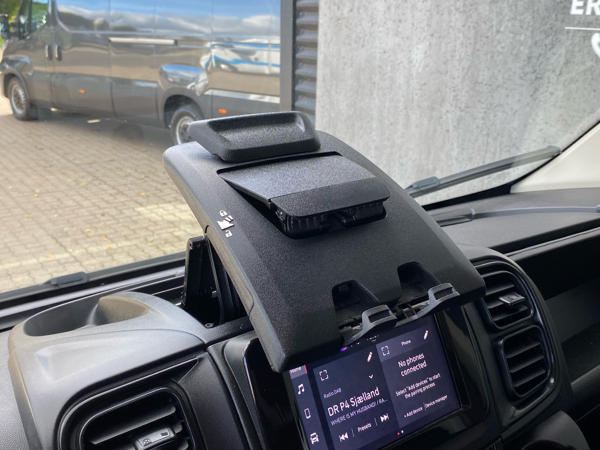 Billede af Fiat Ducato 35 L3H2 2,2 MJT Professional Plus 140HK Van 9g Aut.