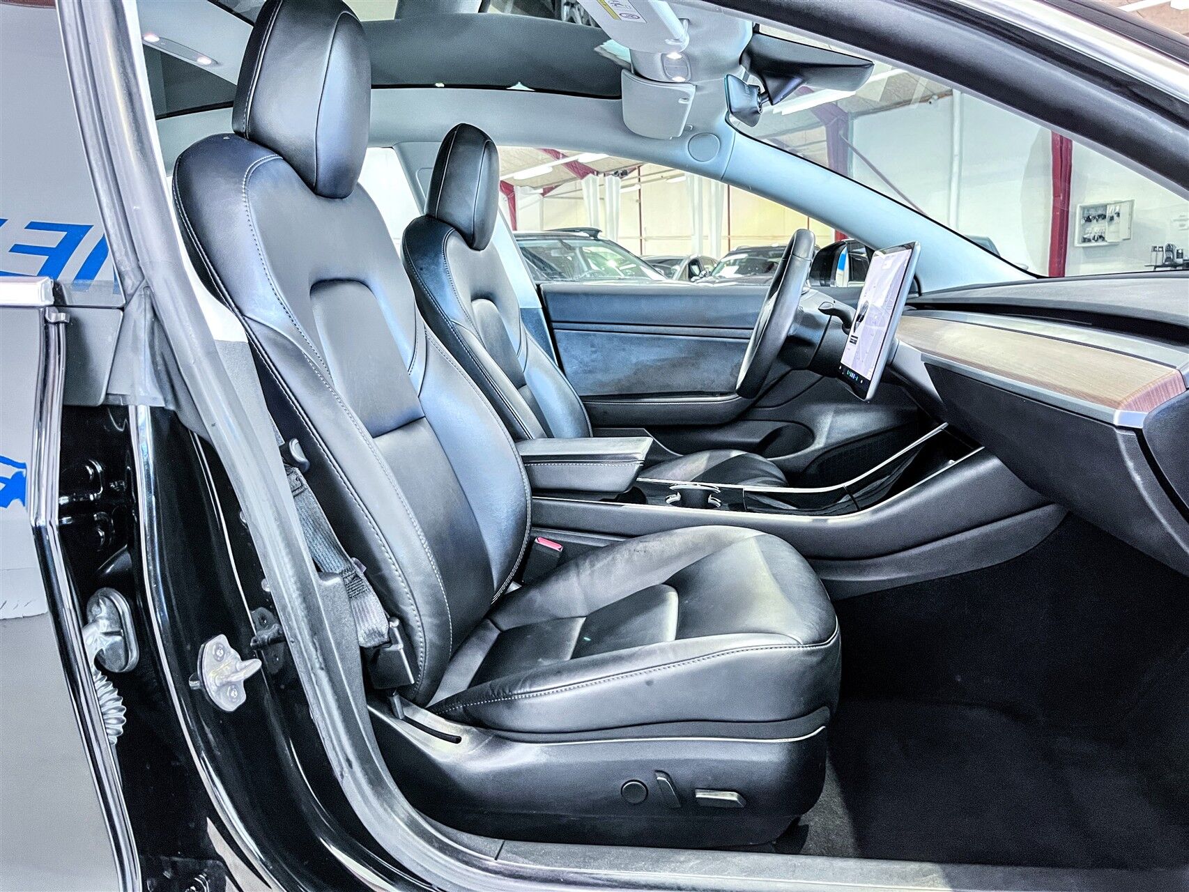 Billede af Tesla Model 3 EL Standard Range Plus 325HK Aut.
