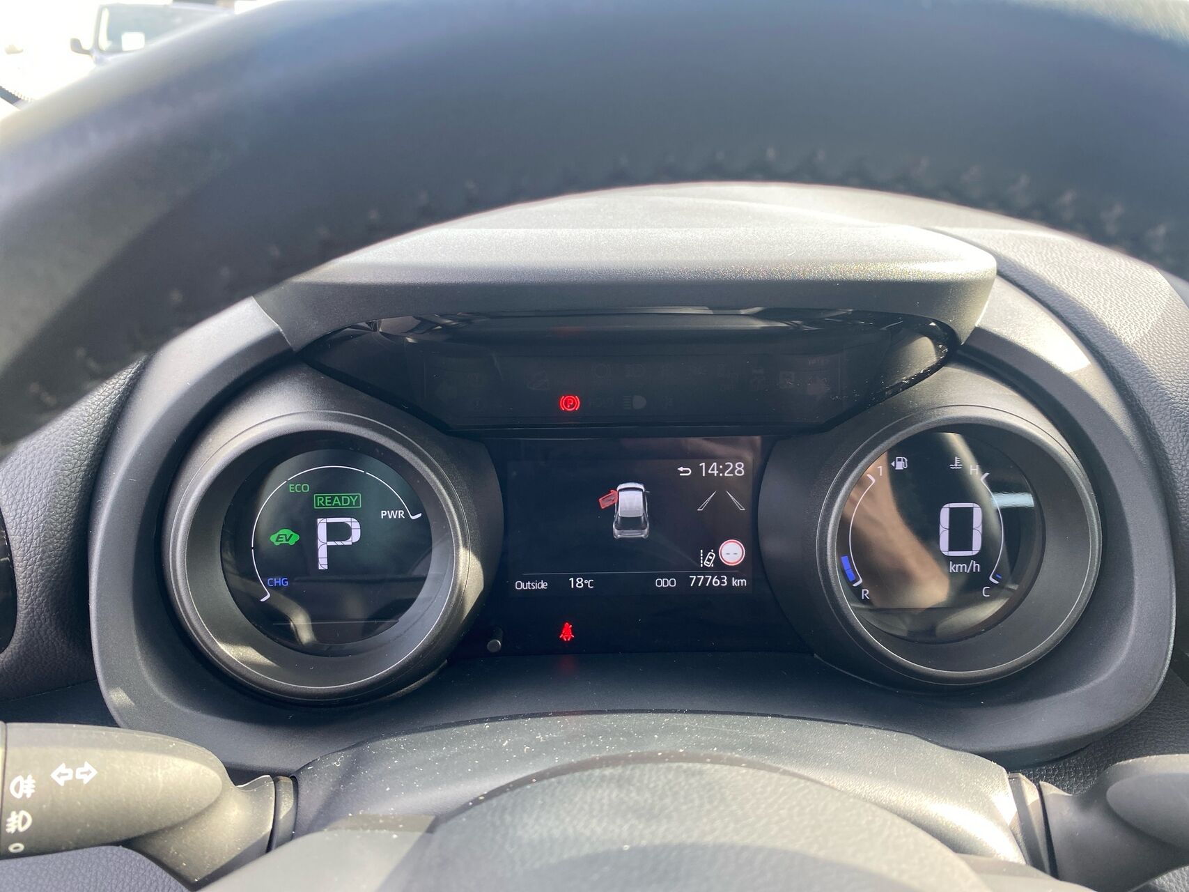 Billede af Toyota Yaris Cross 1,5 Hybrid Essential Comfort 116HK 5d Trinl. Gear