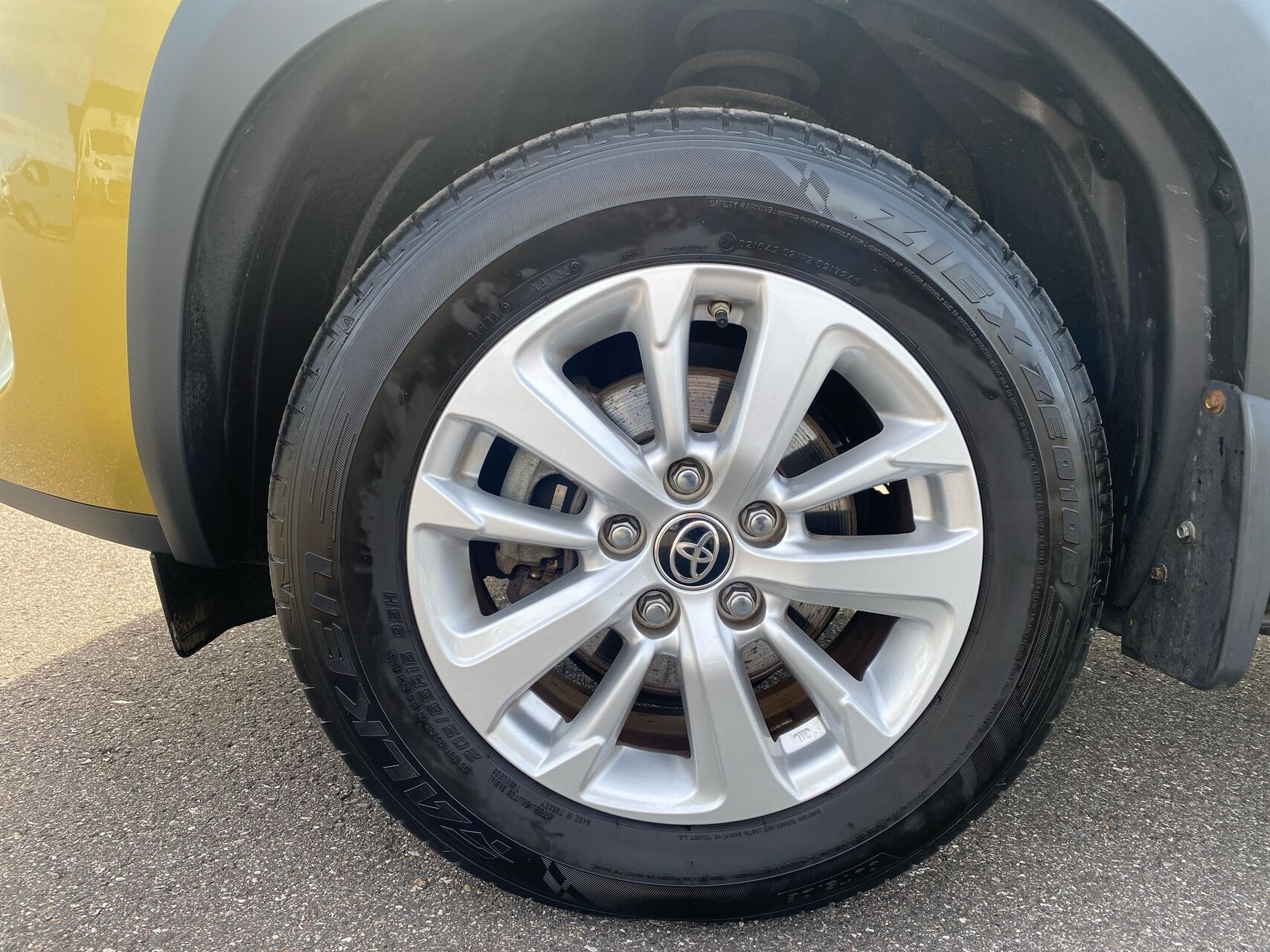 Billede af Toyota Yaris Cross 1,5 Hybrid Essential Comfort 116HK 5d Trinl. Gear