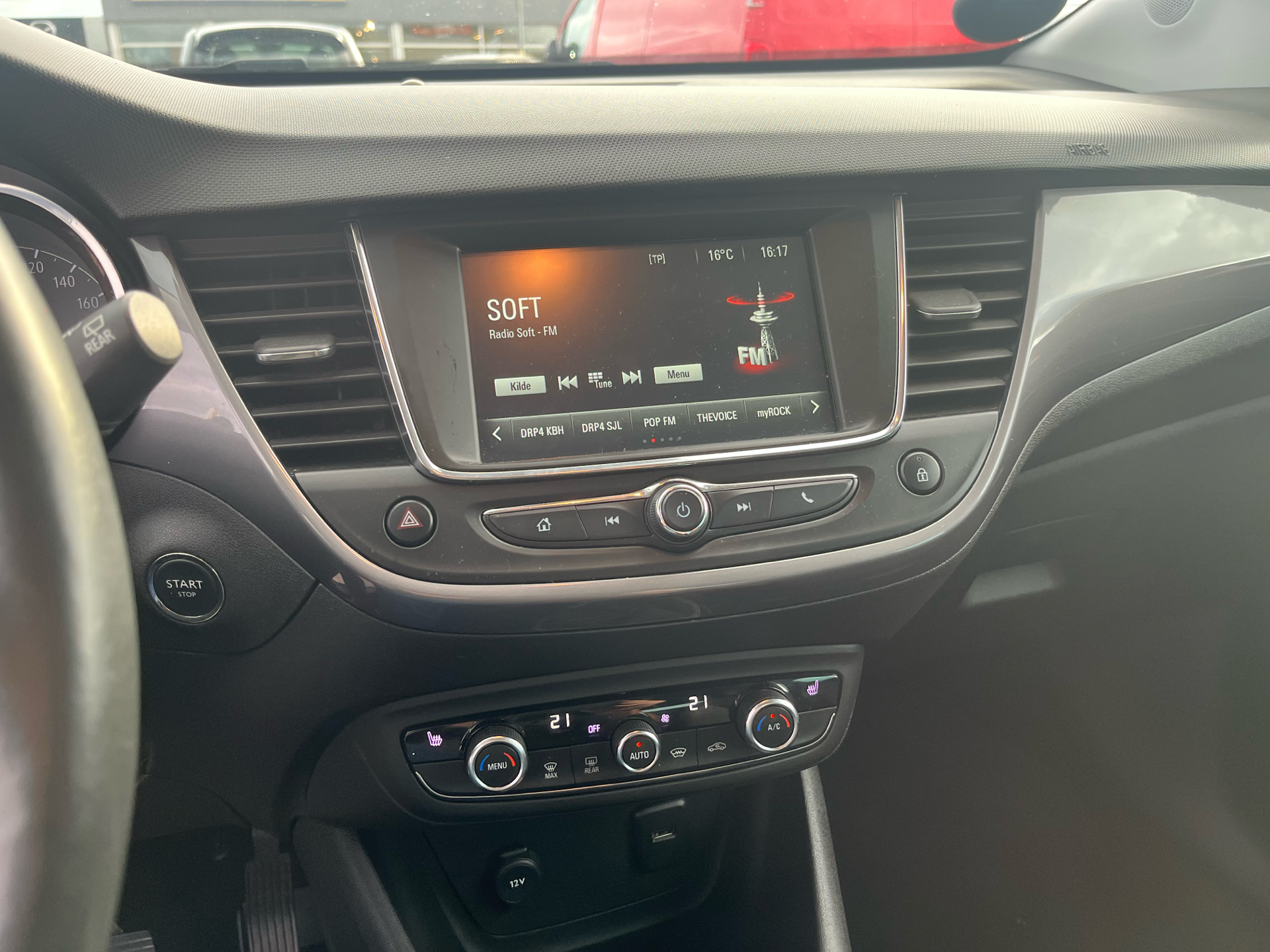 Billede af Opel Crossland X 1,2 Innovation 81HK 5d