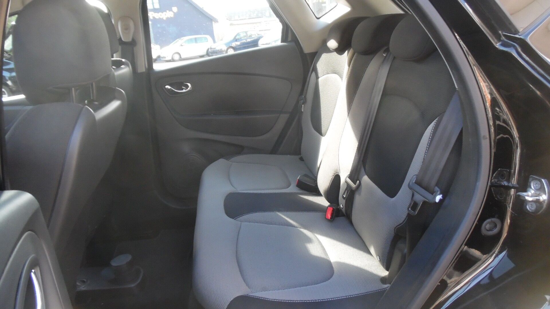 Billede af Renault Captur 0,9 TCE Expression Energy 90HK 5d