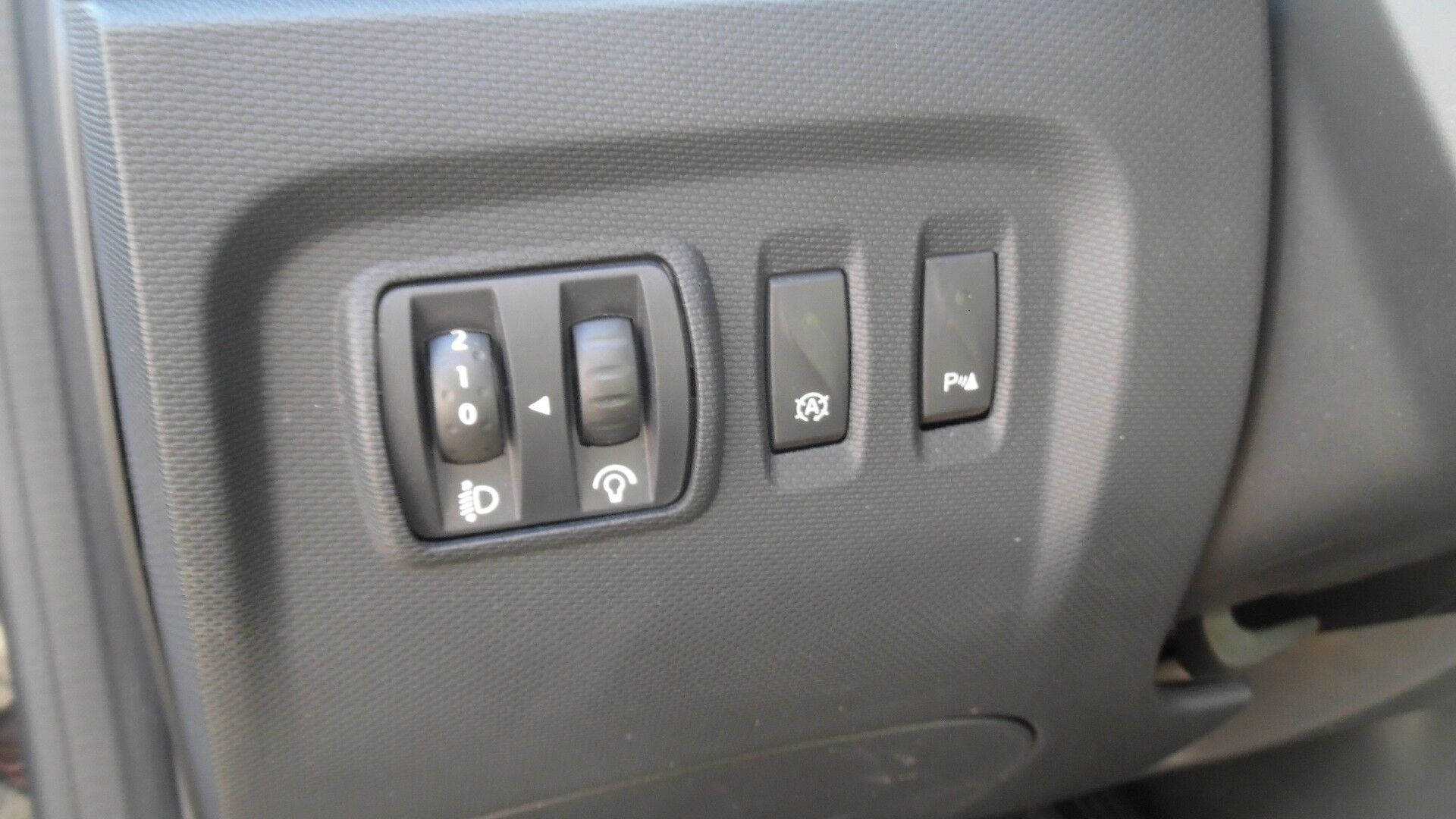 Billede af Renault Captur 0,9 TCE Expression Energy 90HK 5d