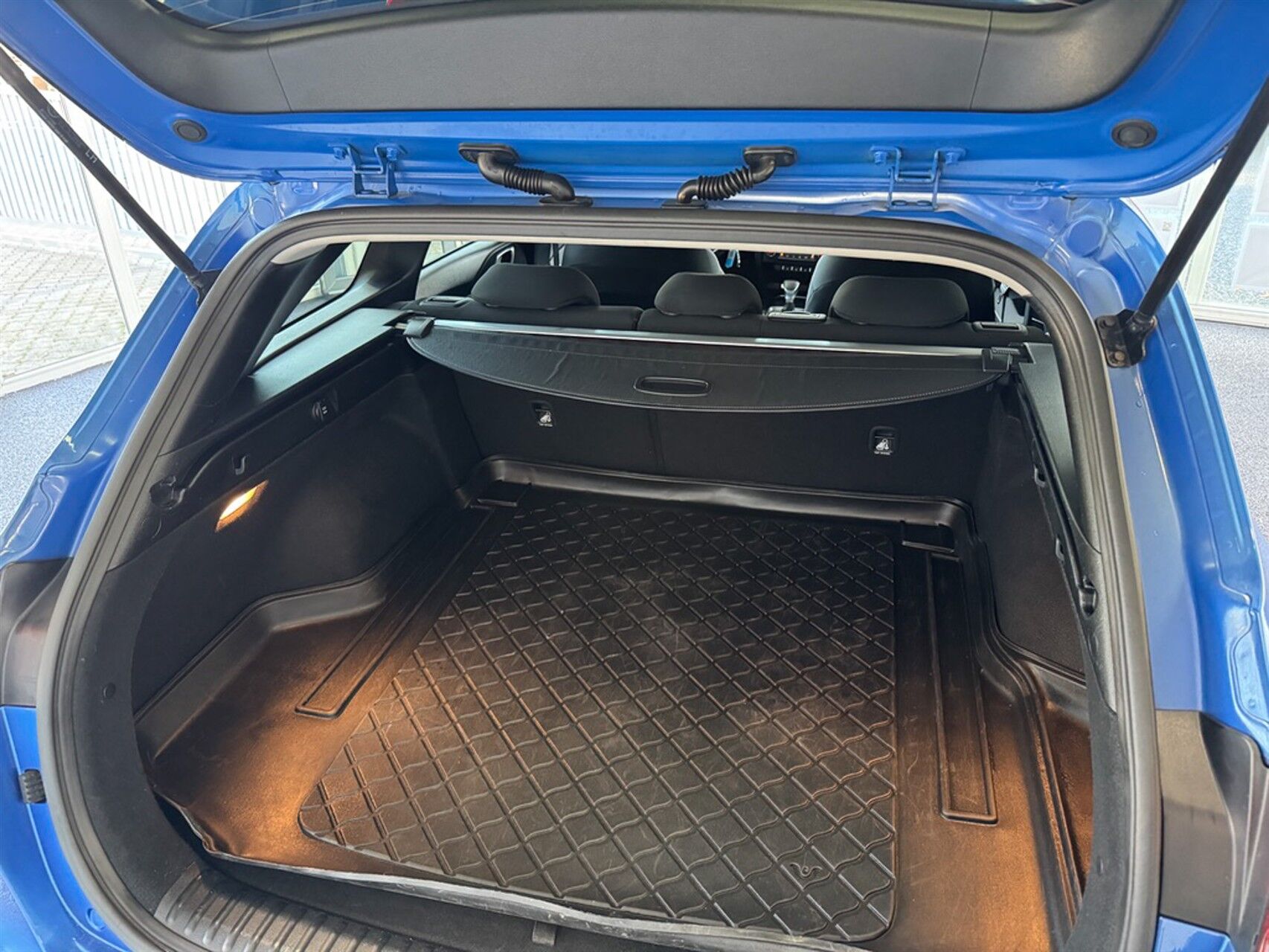 Billede af Kia Ceed SW 1,4 T-GDI Comfort DCT 140HK Stc 7g Aut.