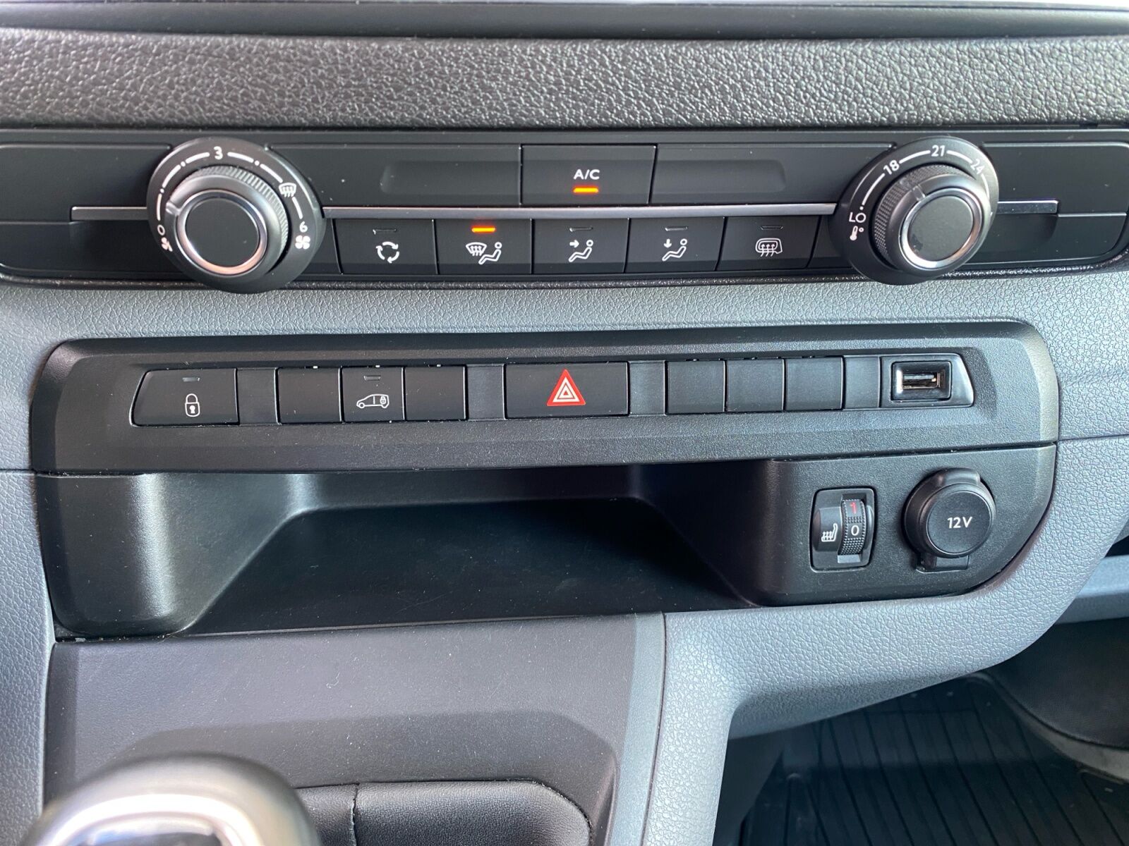 Billede af Toyota Proace Long 2,0 D Comfort Master 144HK Van 6g